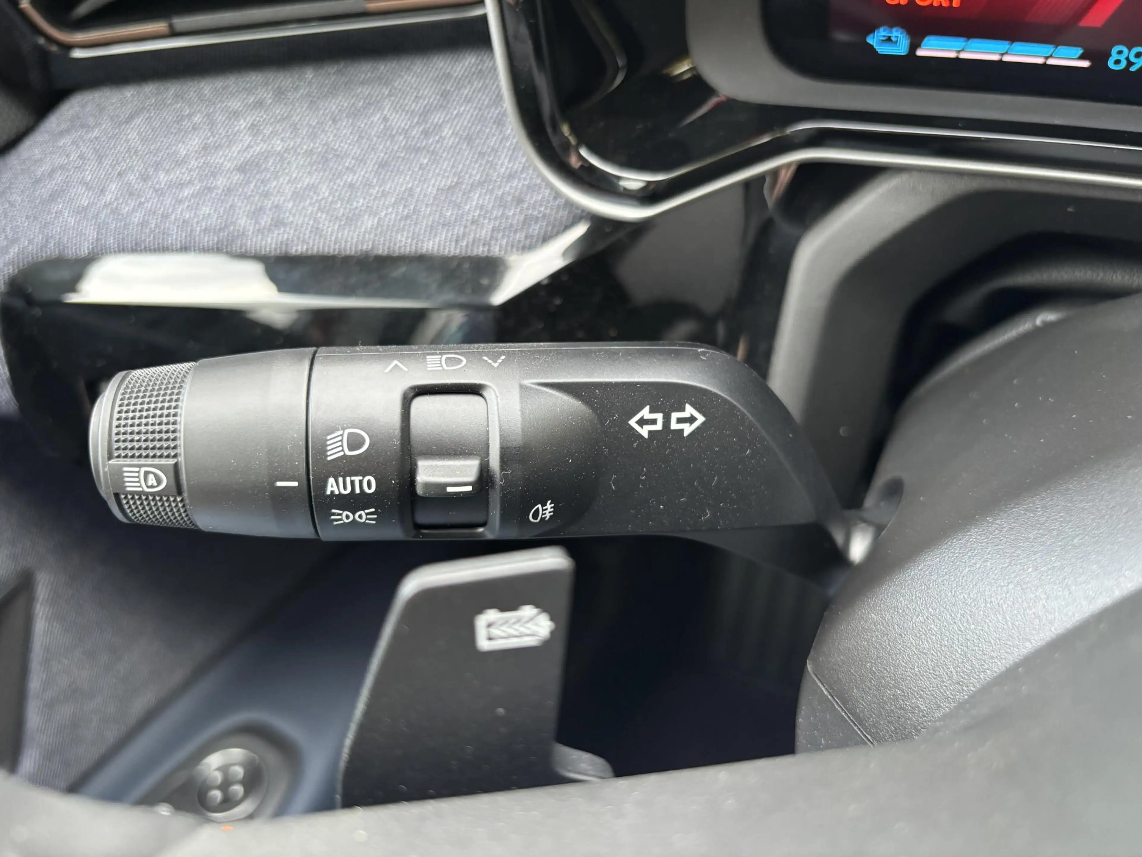 Renault R 4 comfort range iconic 52 kWh l plein sud l Pack saf — photo 23