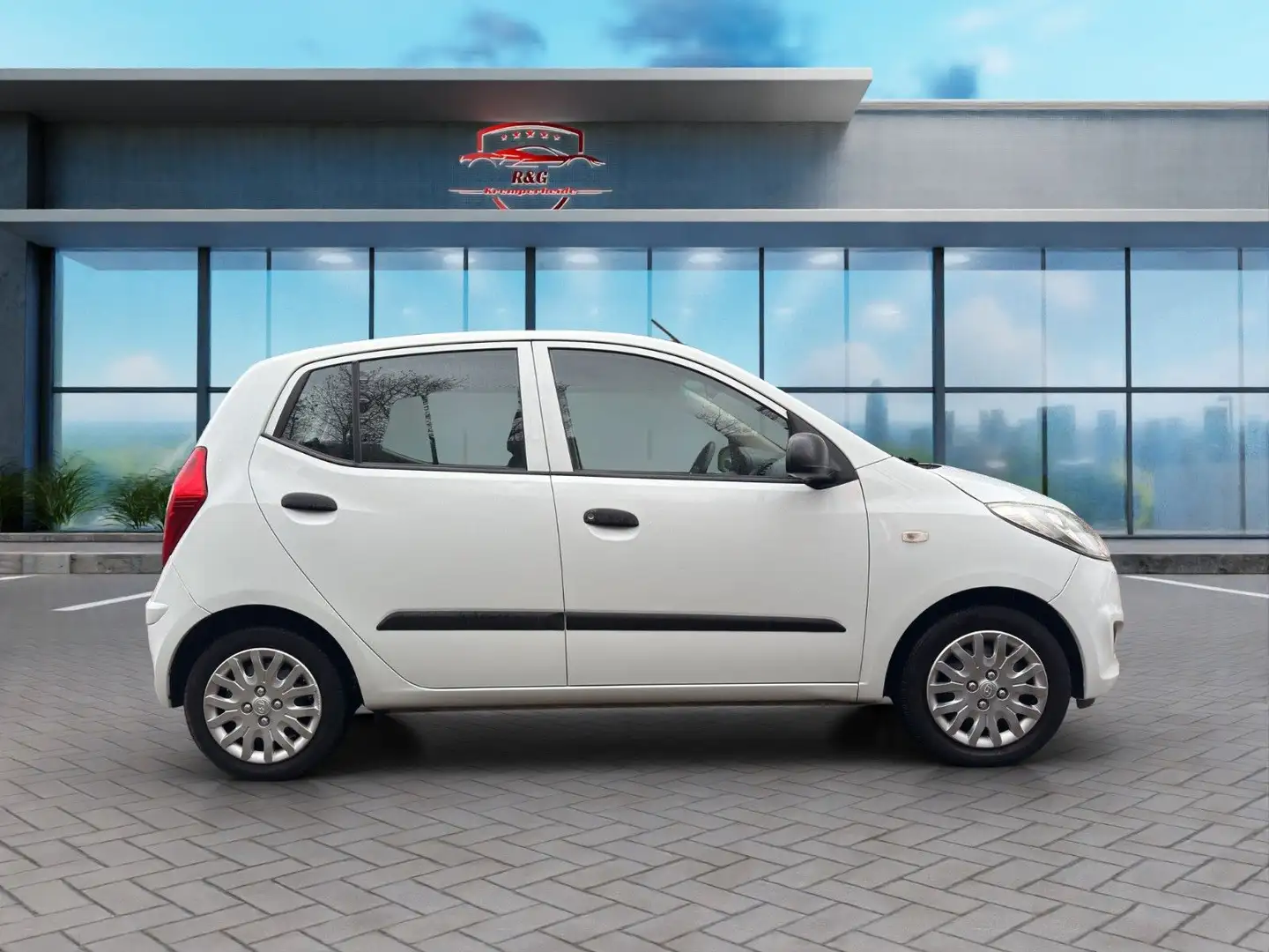 Hyundai i10 Classic (Tüv 03.2027 Service Neu) Weiß - 2