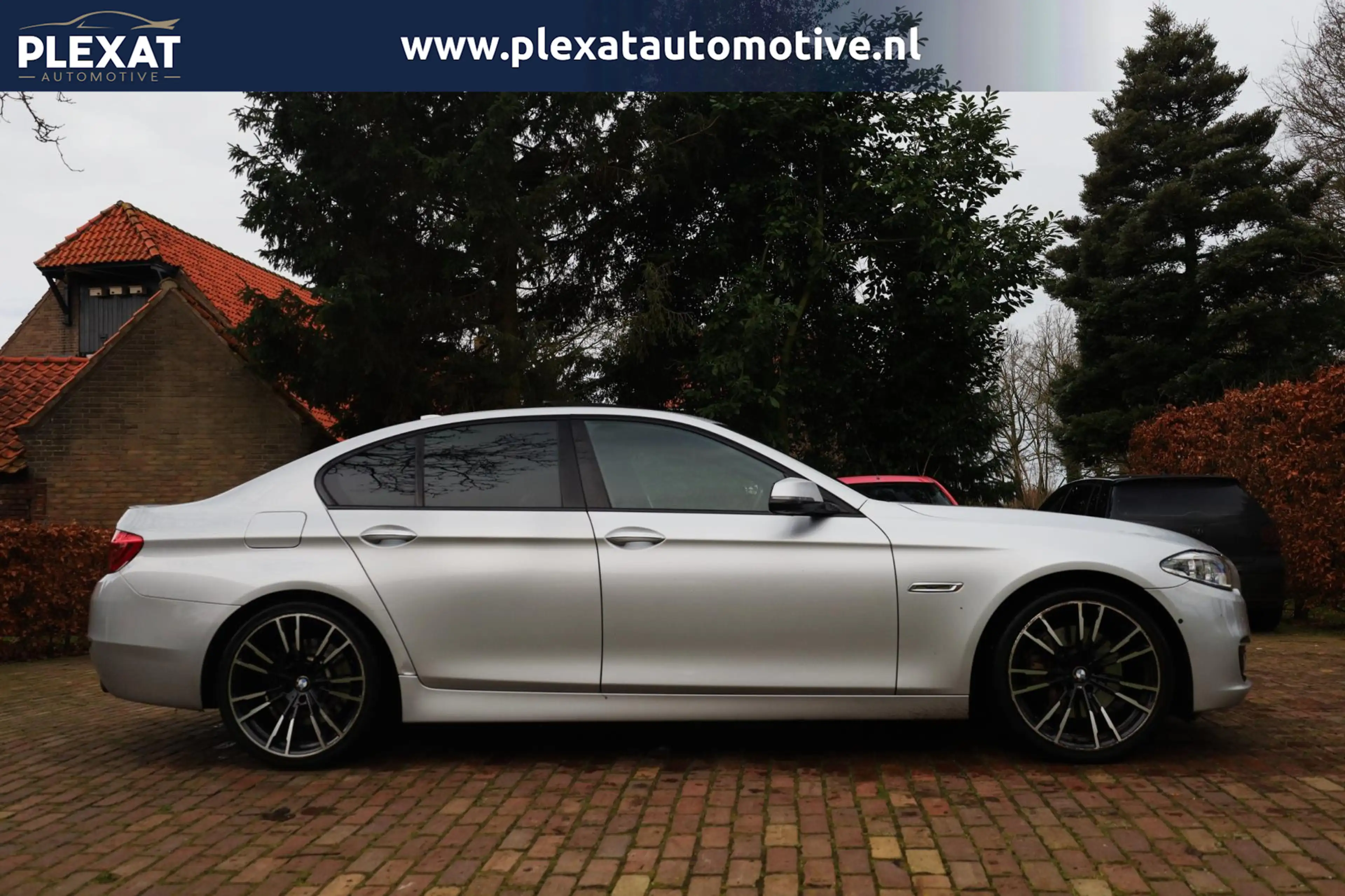BMW 535 5-serie 535i Luxury Edition Aut. | Dodehoekbewakin — photo 9