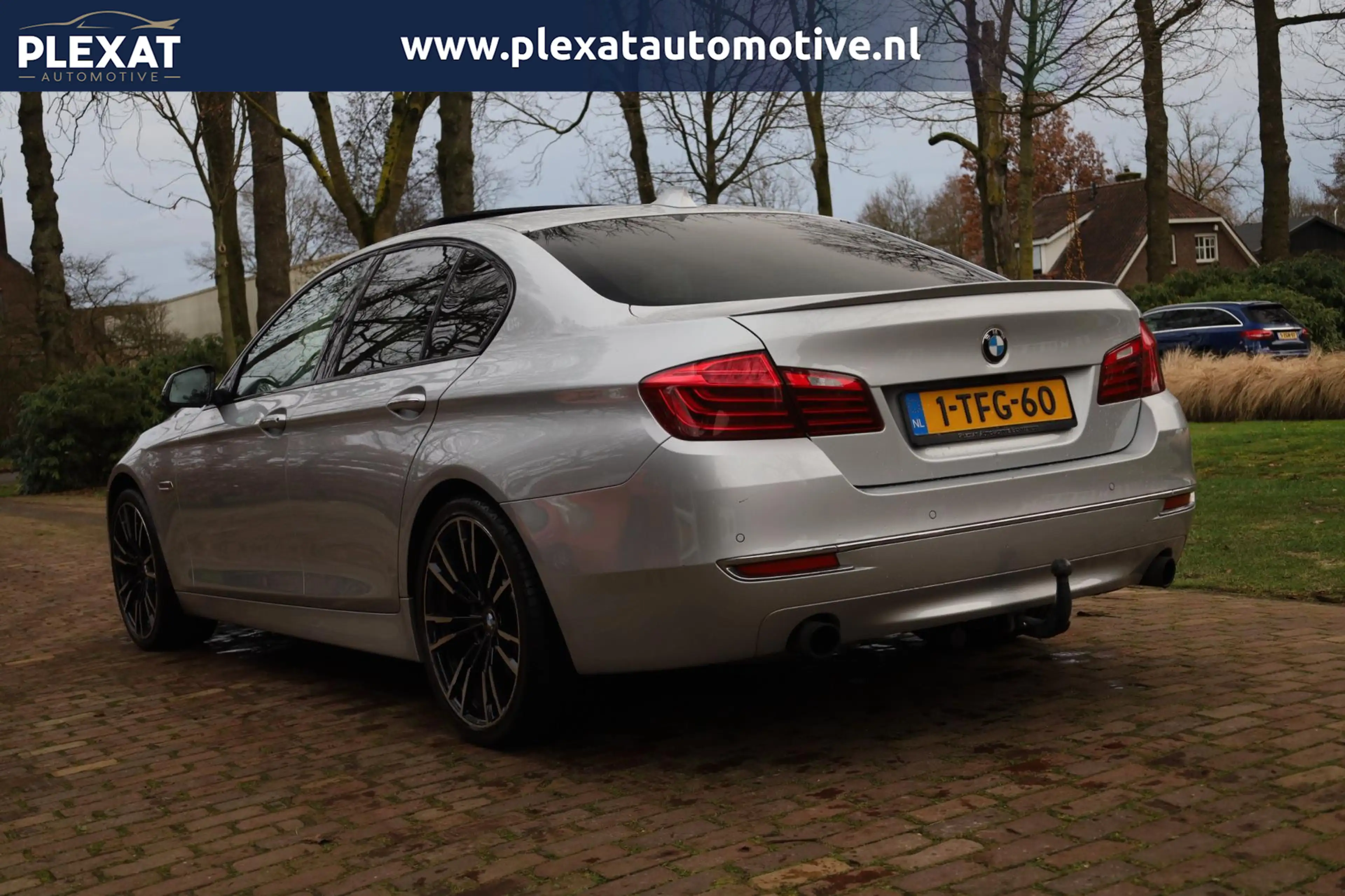 BMW 535 5-serie 535i Luxury Edition Aut. | Dodehoekbewakin — photo 11