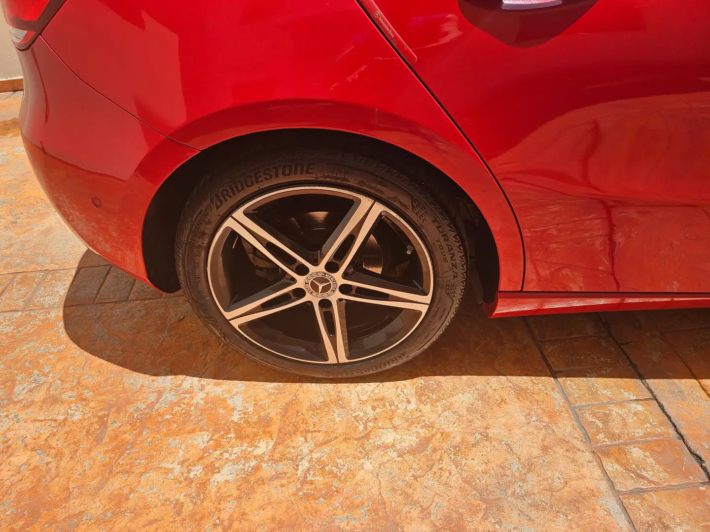 Mercedes-Benz A 180 A 180 d Sport auto Rosso - 2