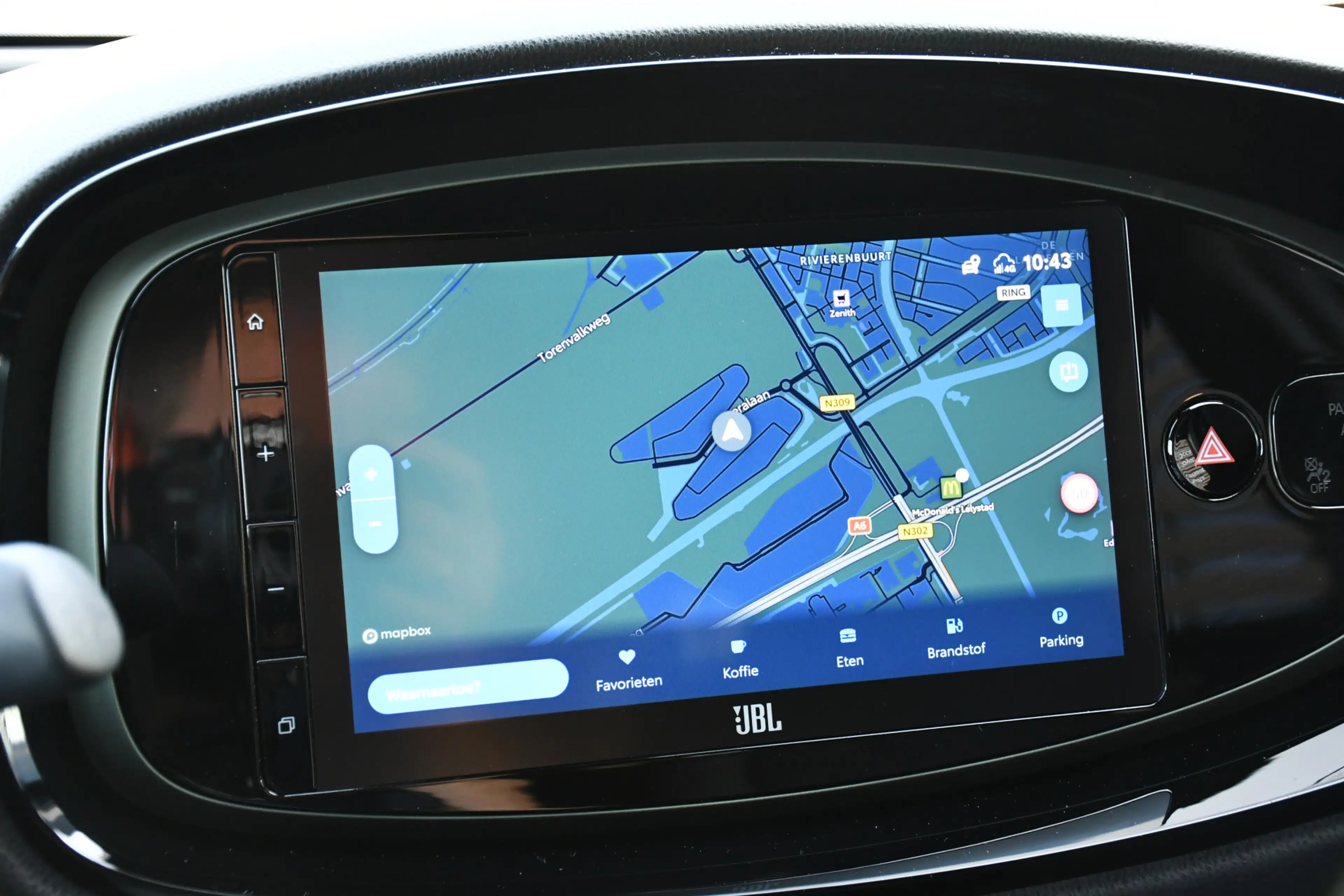 Toyota Aygo X 1.0 VVT-i MT Envy 72pk | Half leder/stof interieur — photo 6