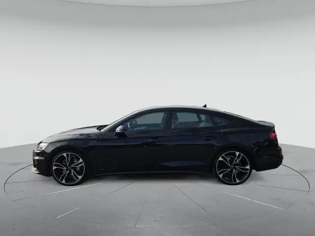 Audi A5 view 6