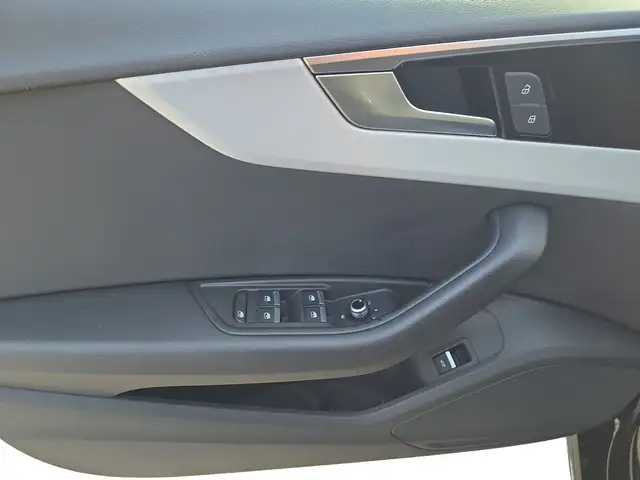 Audi A5 view 11