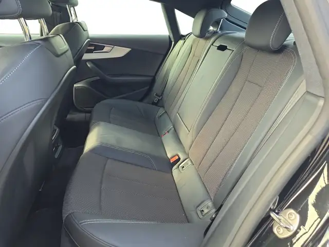 Audi A5 view 10
