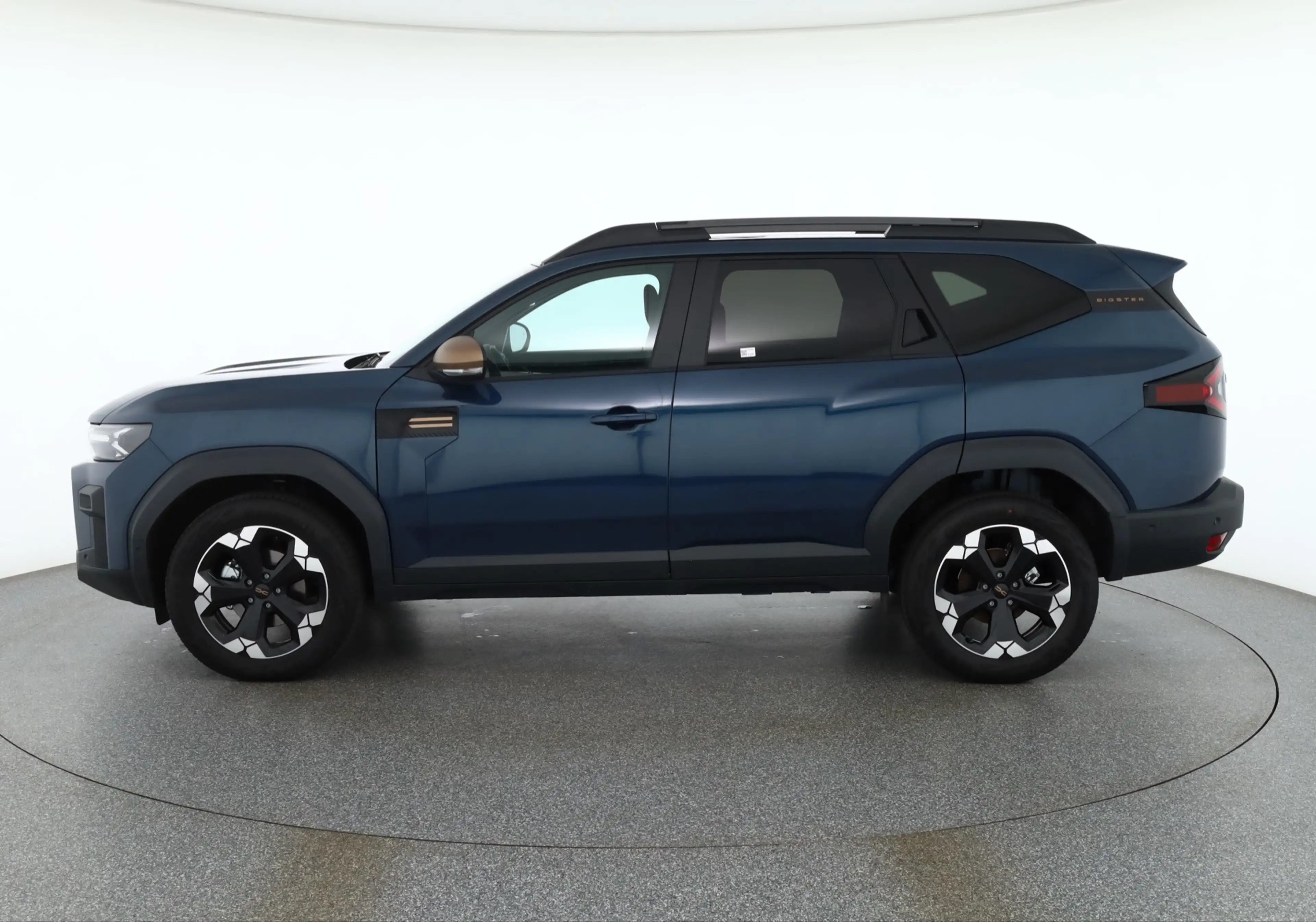 Dacia Bigster Extreme HEV 155 Aut. LED ACC Pano — photo 2