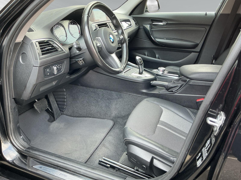 BMW 118 i Steptronic Urban Line LED NAVI SHZ PDC RFK — photo 8