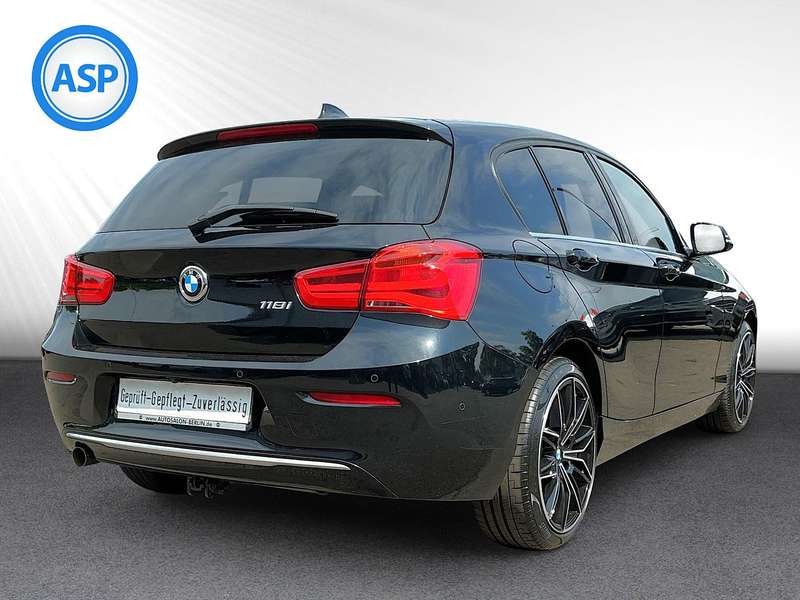 BMW 118 i Steptronic Urban Line LED NAVI SHZ PDC RFK — photo 5
