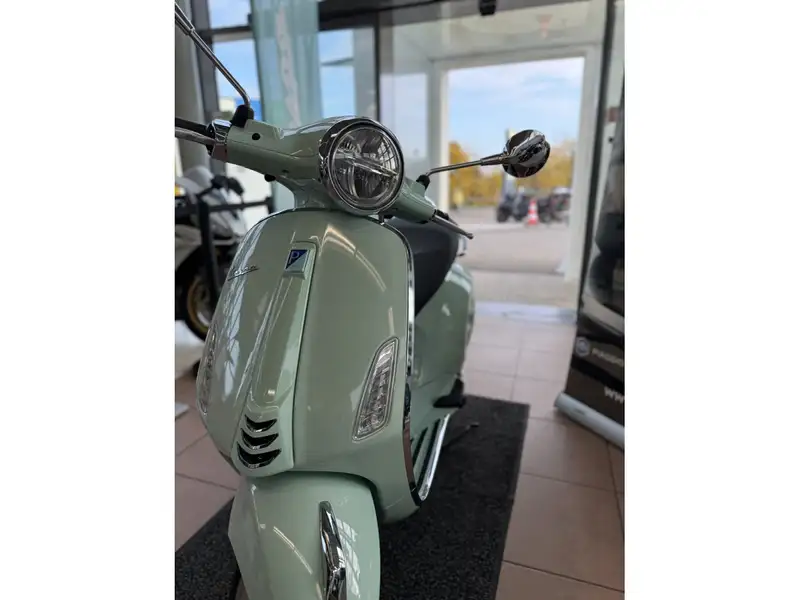 Vespa Primavera 50 - foto 6