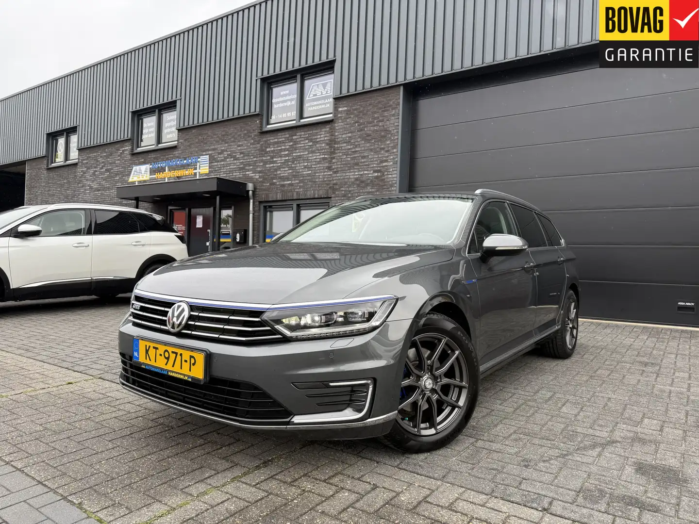 Volkswagen Passat Variant 1.4 TSI GTE Connected Series Plus |2E EIGENAAR | 1 Gris - 1