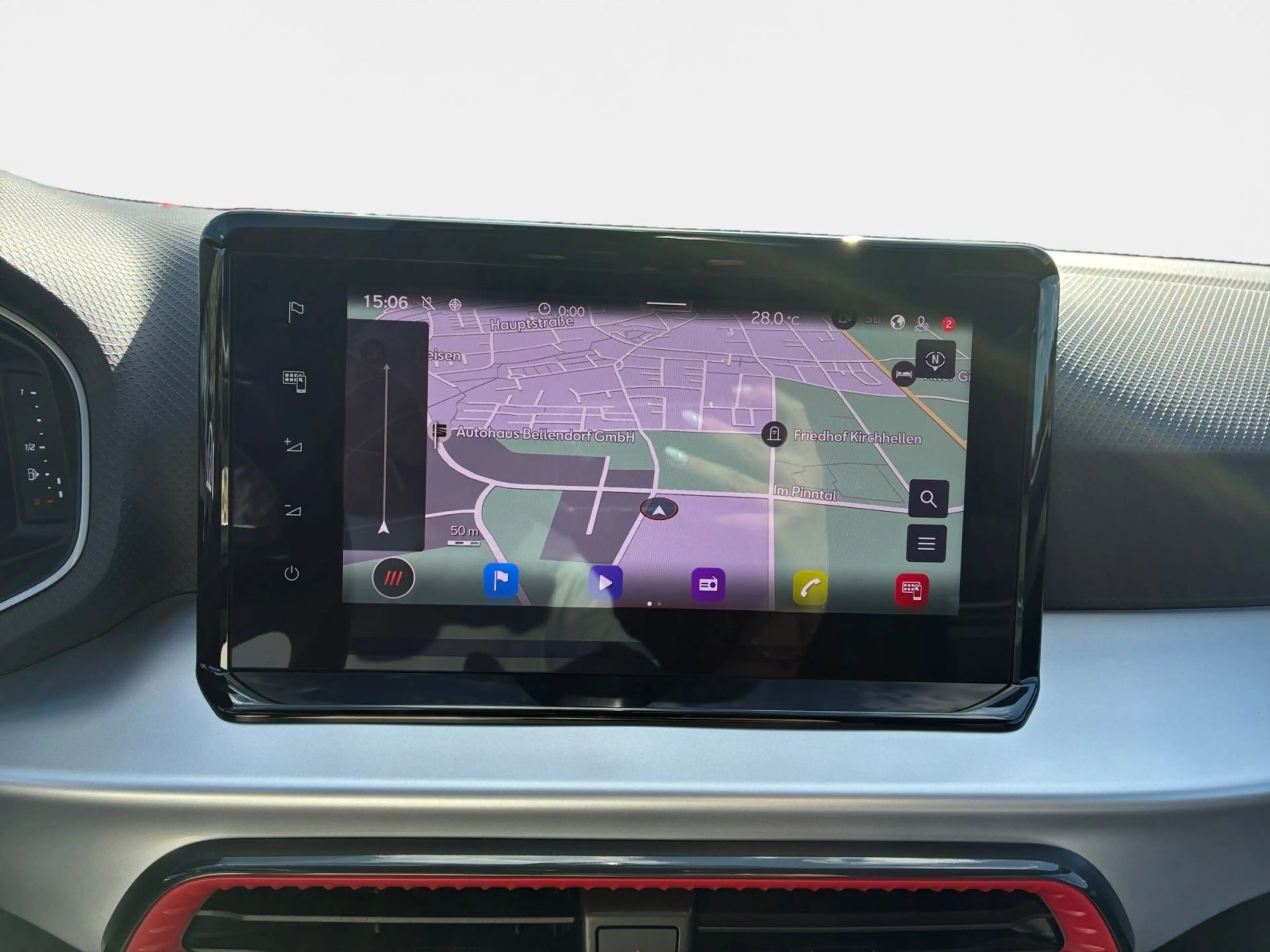 SEAT Arona FR 1.0 TSI 6-Gang Navi Full Link GJR ACC L — photo 17