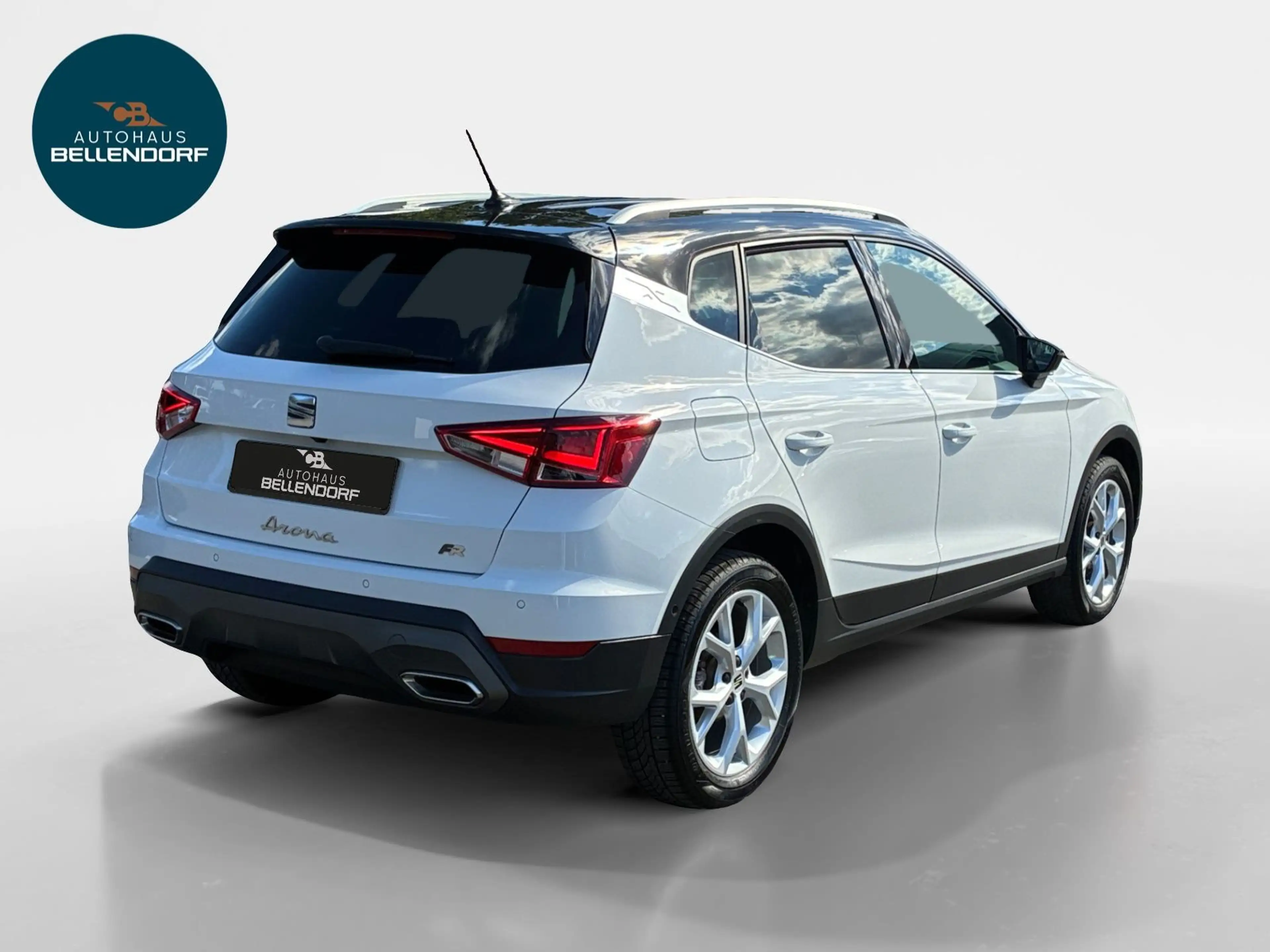 SEAT Arona FR 1.0 TSI 6-Gang Navi Full Link GJR ACC L — photo 5