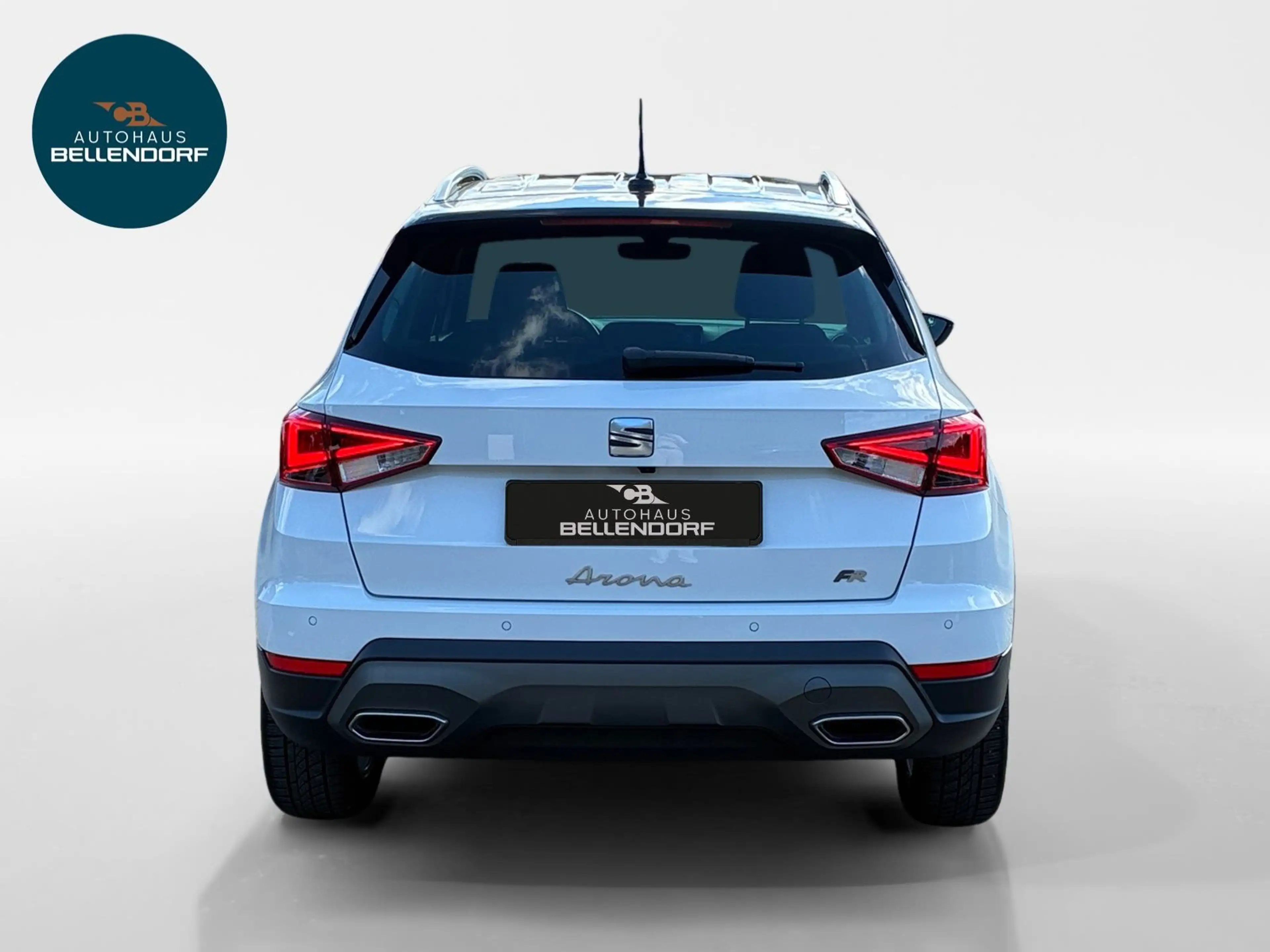 SEAT Arona FR 1.0 TSI 6-Gang Navi Full Link GJR ACC L — photo 4