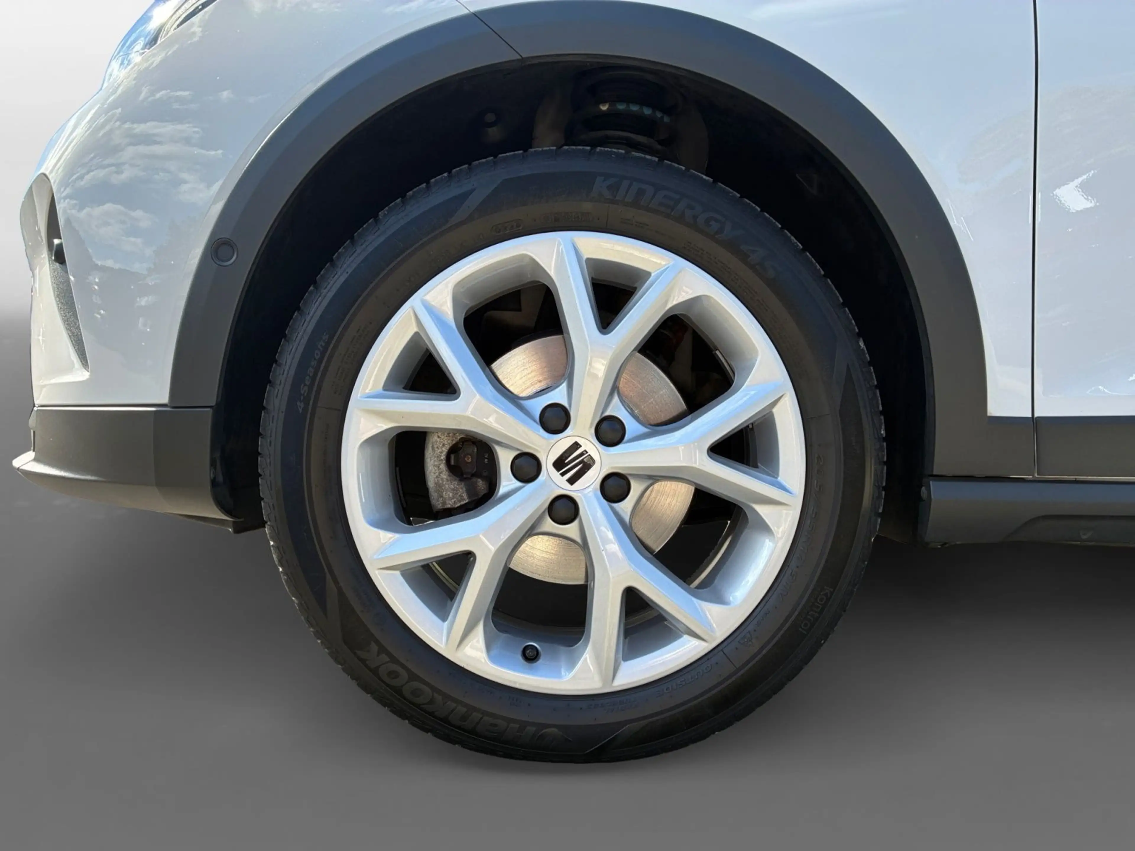 SEAT Arona FR 1.0 TSI 6-Gang Navi Full Link GJR ACC L — photo 14