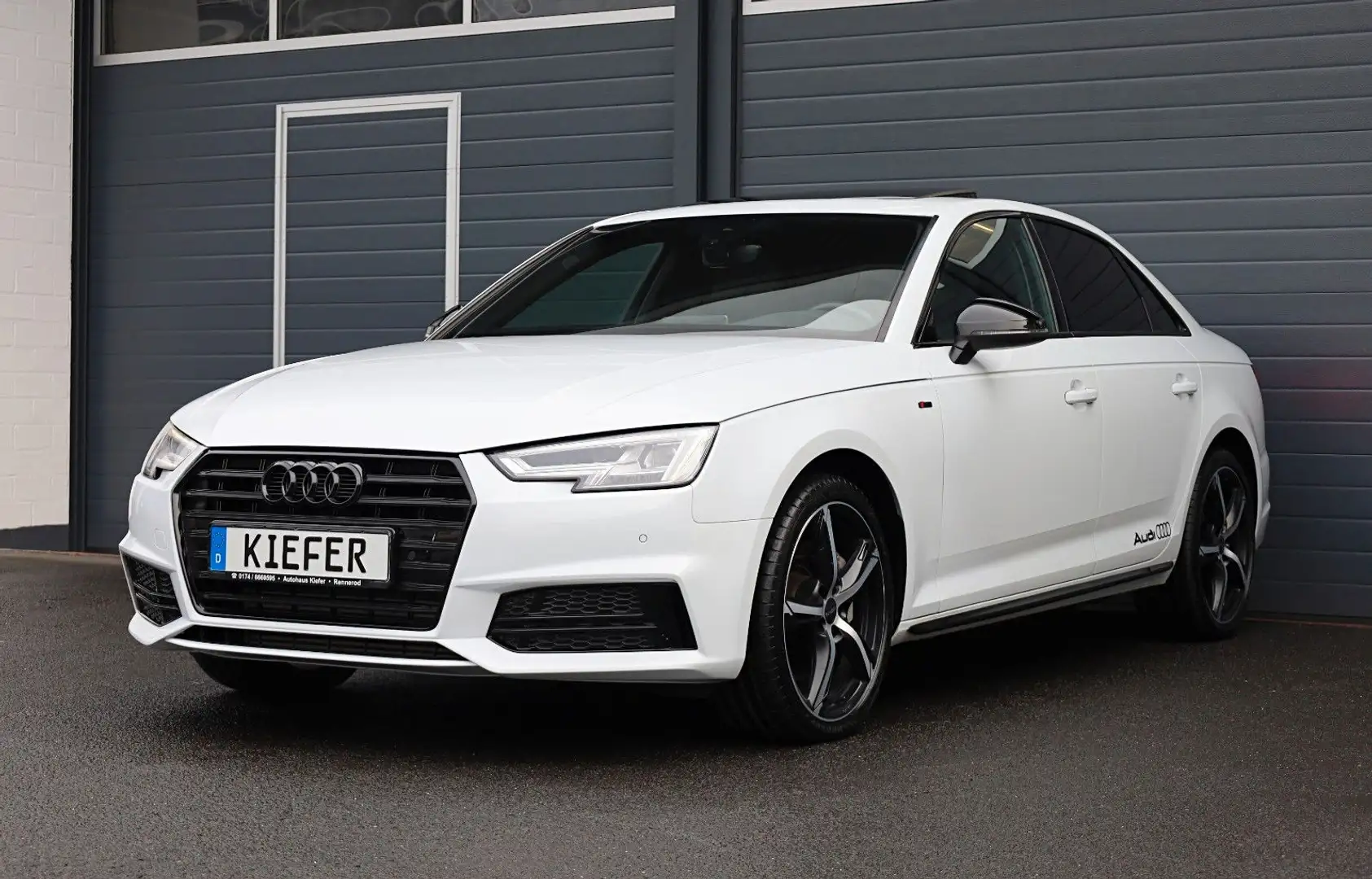 Audi A4 quattro S-Line/B&O/APPLE/TOTW/LED/4xSHZ/R19 Weiß - 1