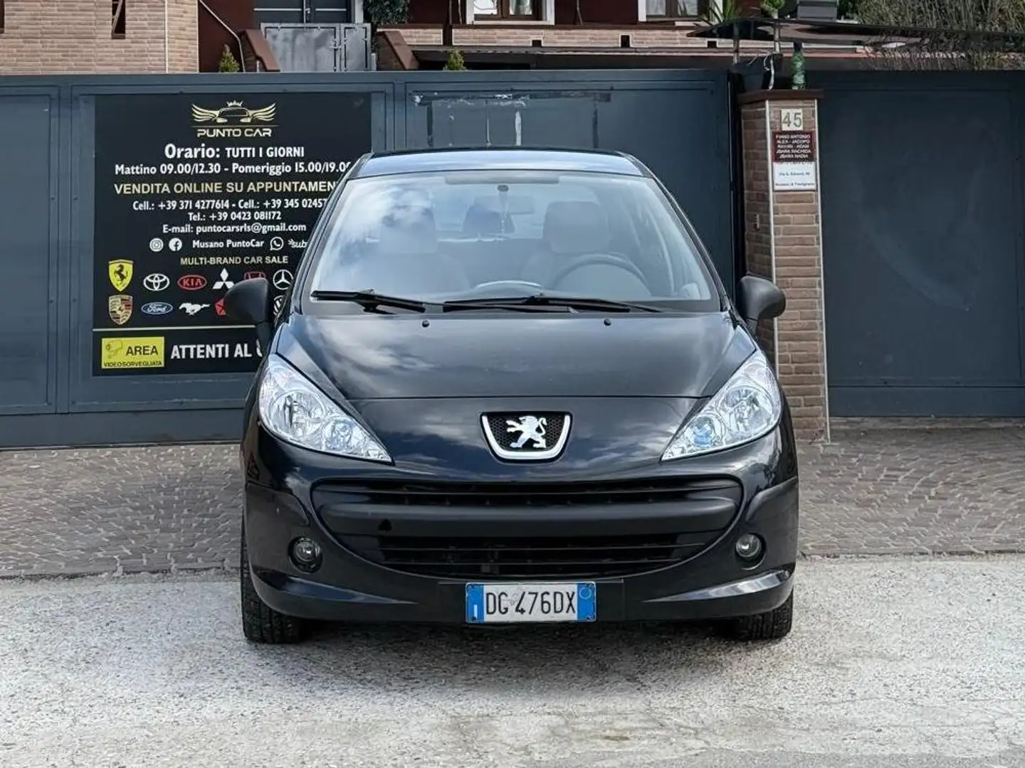 Peugeot 207 207 5p 1.4 hdi XT Nero - 2