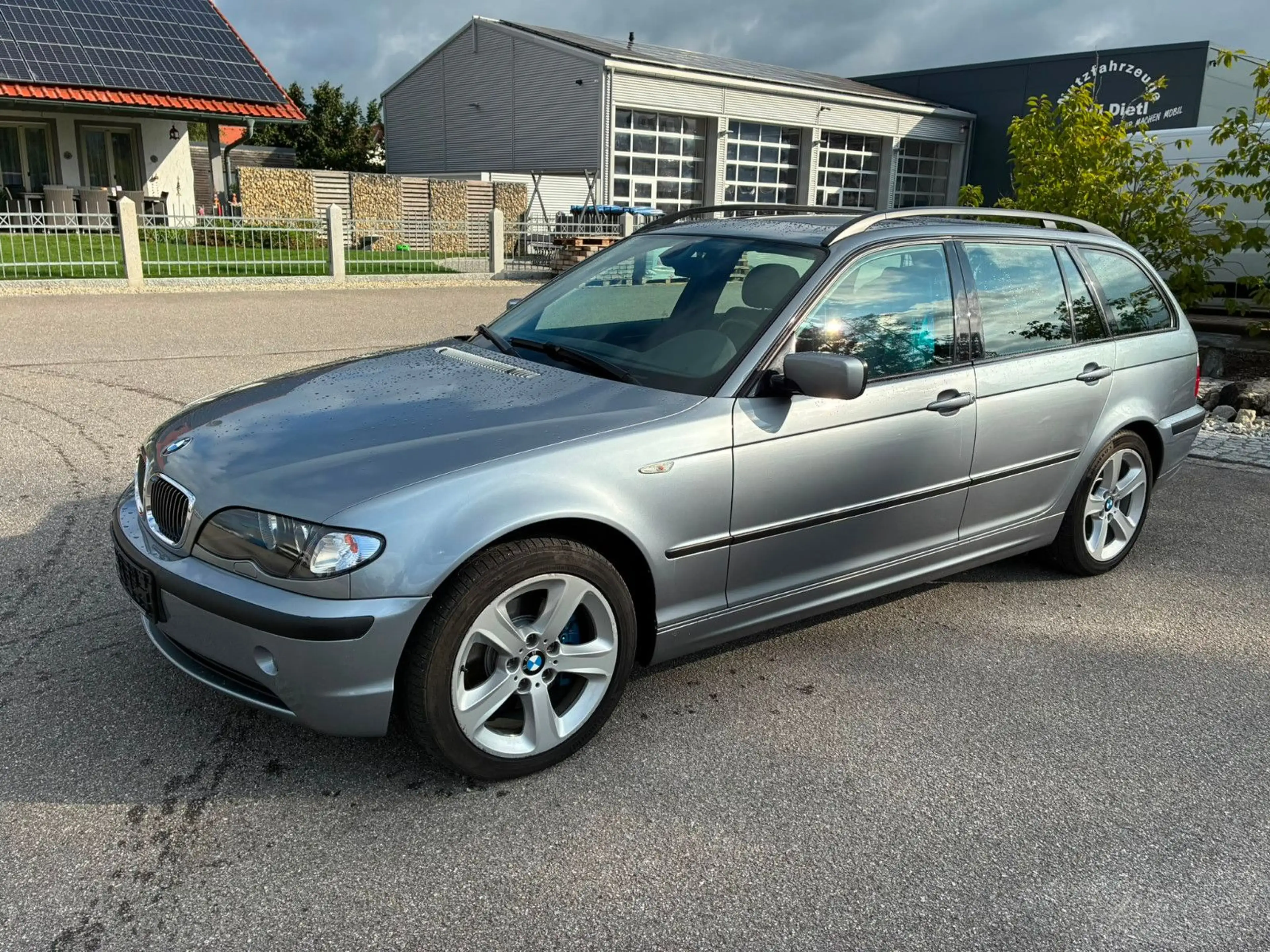 BMW 325 xi touring E46 *Klimaautomatik*Xenon*GSD*LM