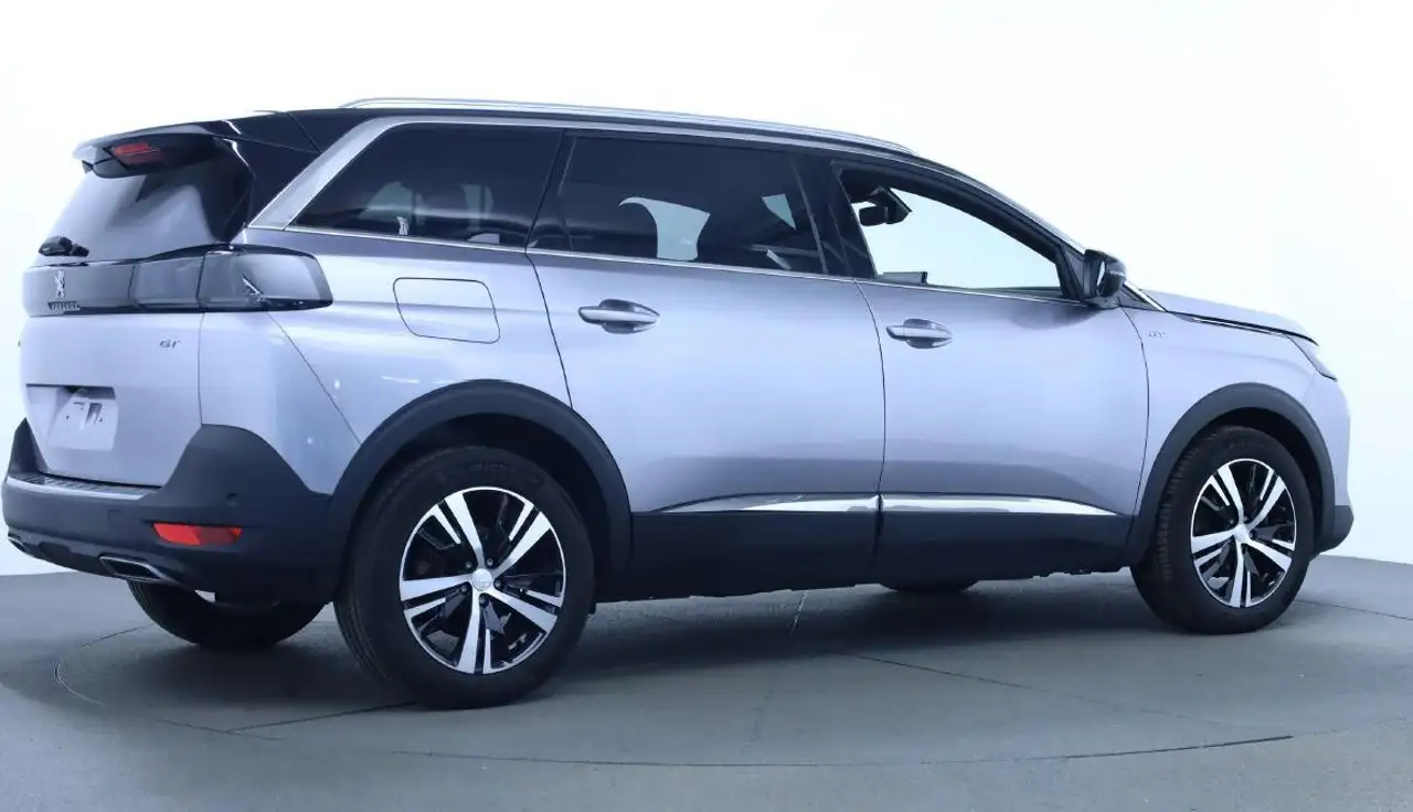 Peugeot 5008 1.2 PureTech GT EAT8 7-Si+Navi+SHZ+R-Kam+DAB+ 6