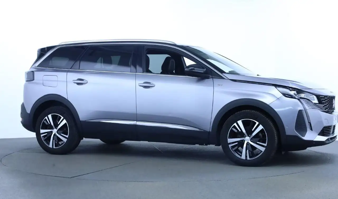 Peugeot 5008 1.2 PureTech GT EAT8 7-Si+Navi+SHZ+R-Kam+DAB+ 4