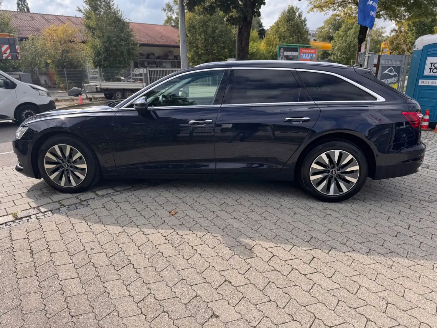 Audi A6 Avant 40 TDI design MATRIX Virtual AHK ACC Bleu - 2