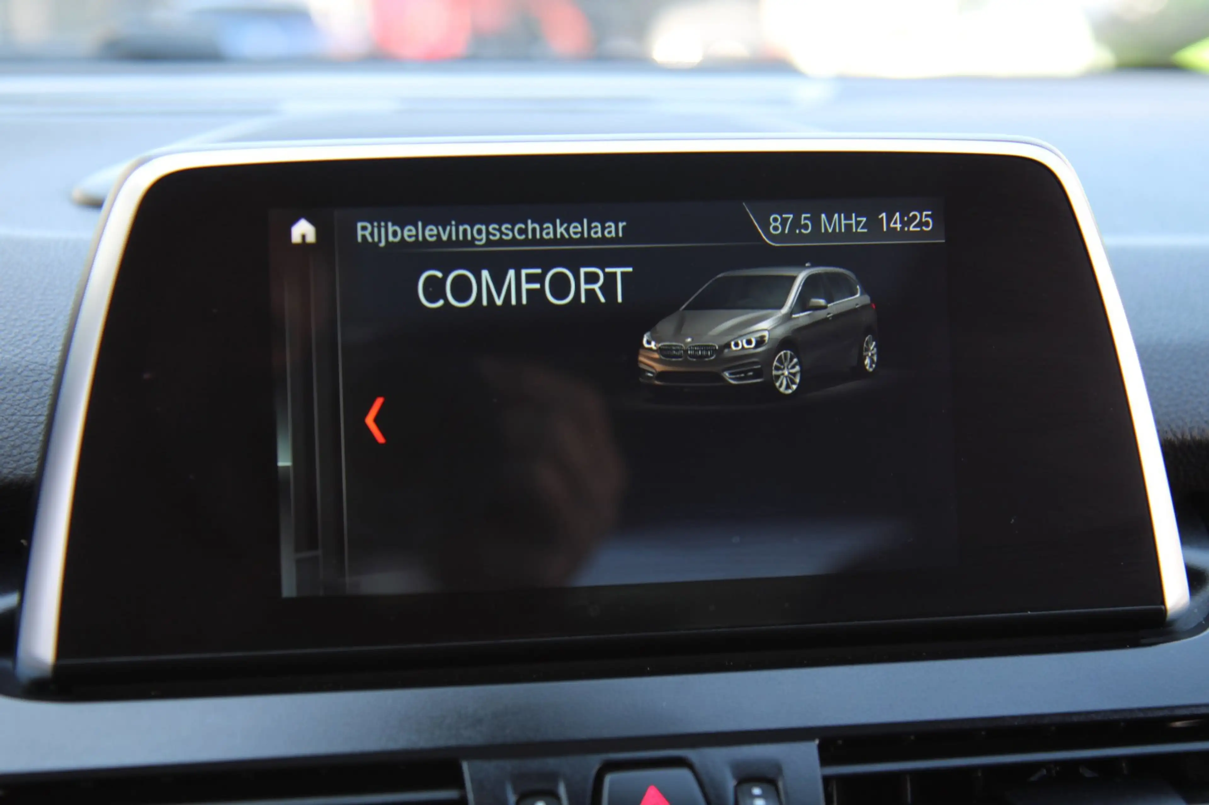 BMW 225 2-serie Active Tourer 225xe iPerformance Pano Came — photo 32