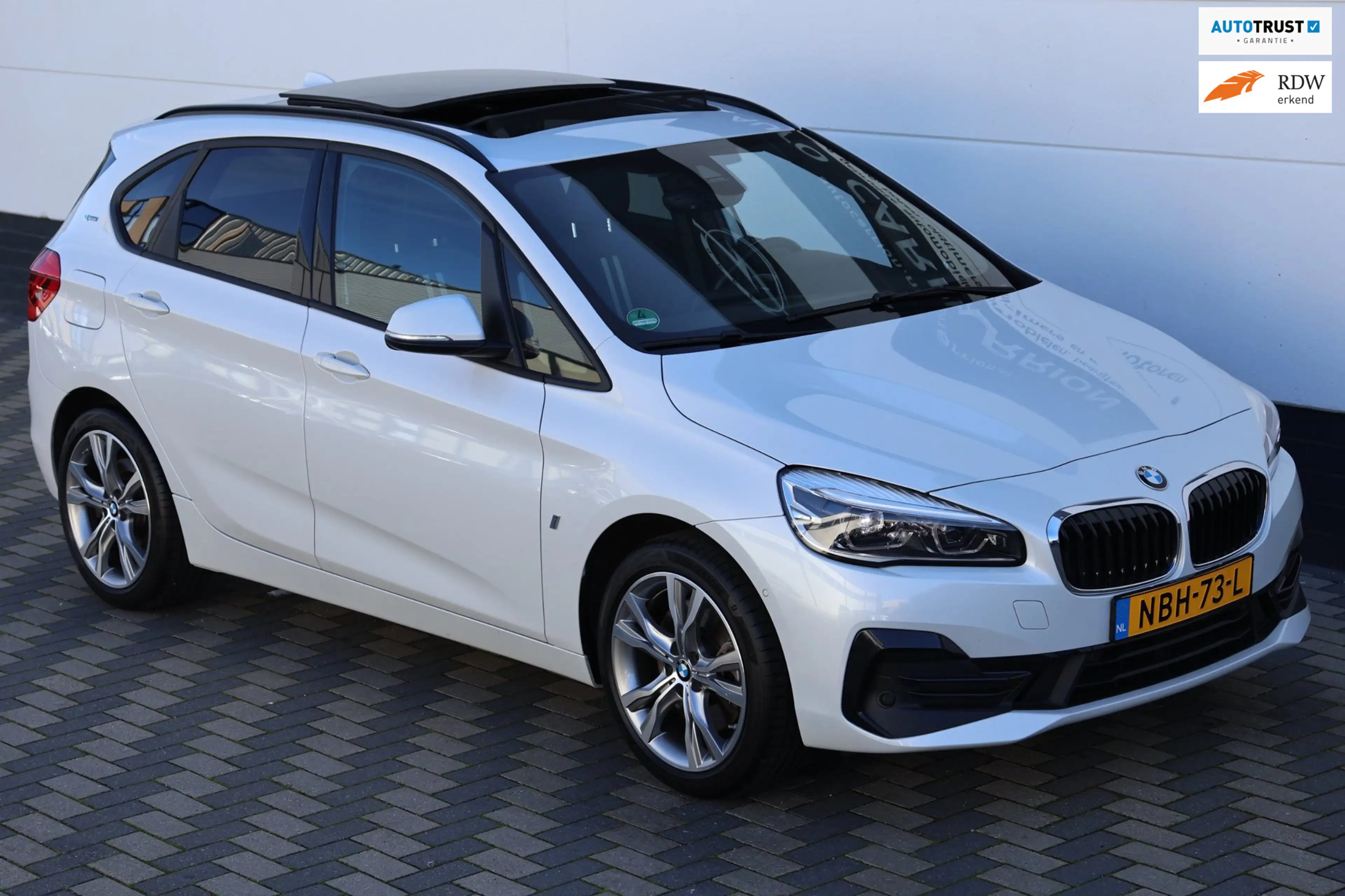 BMW 225 2-serie Active Tourer 225xe iPerformance Pano Came