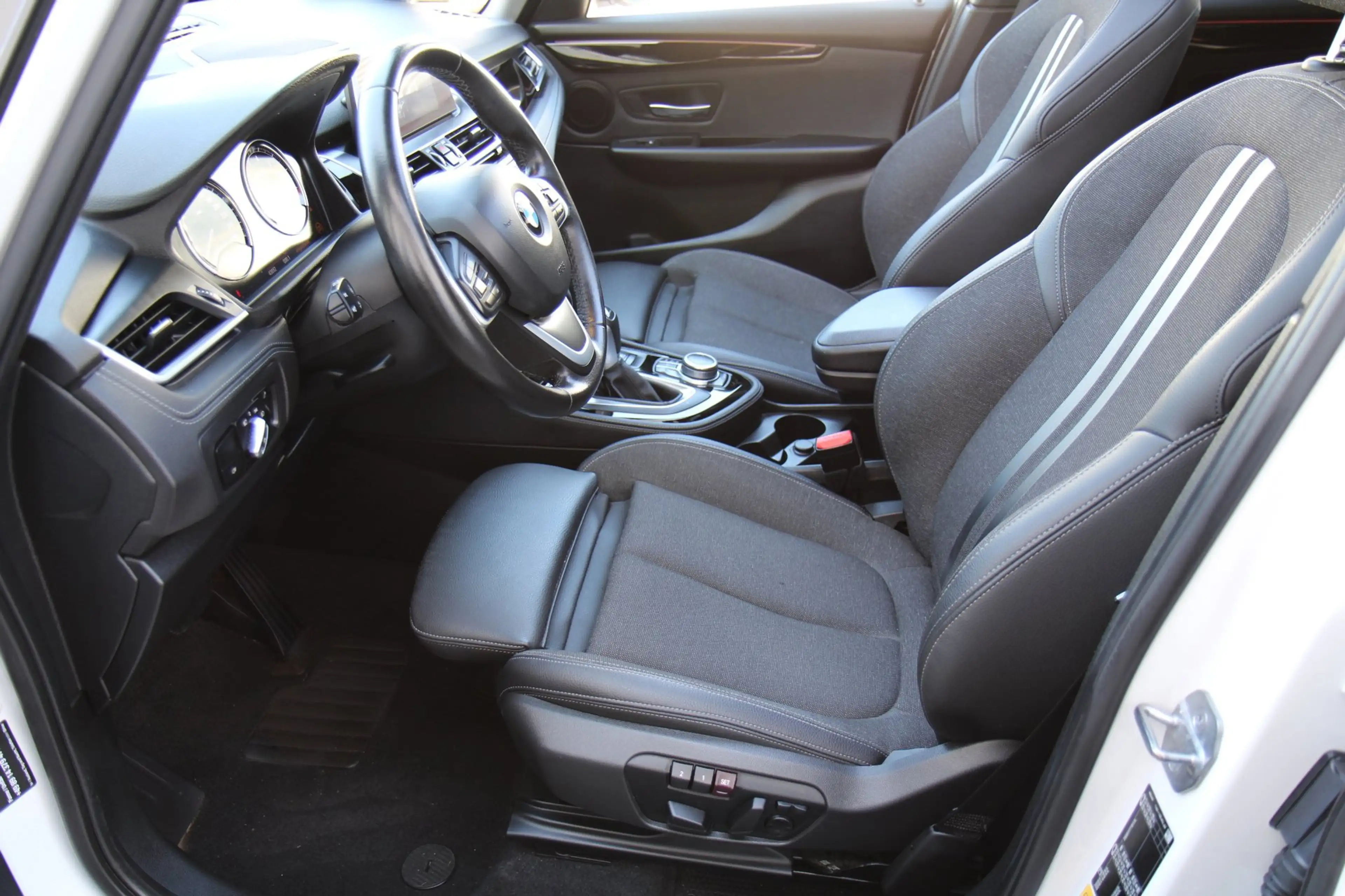 BMW 225 2-serie Active Tourer 225xe iPerformance Pano Came — photo 8