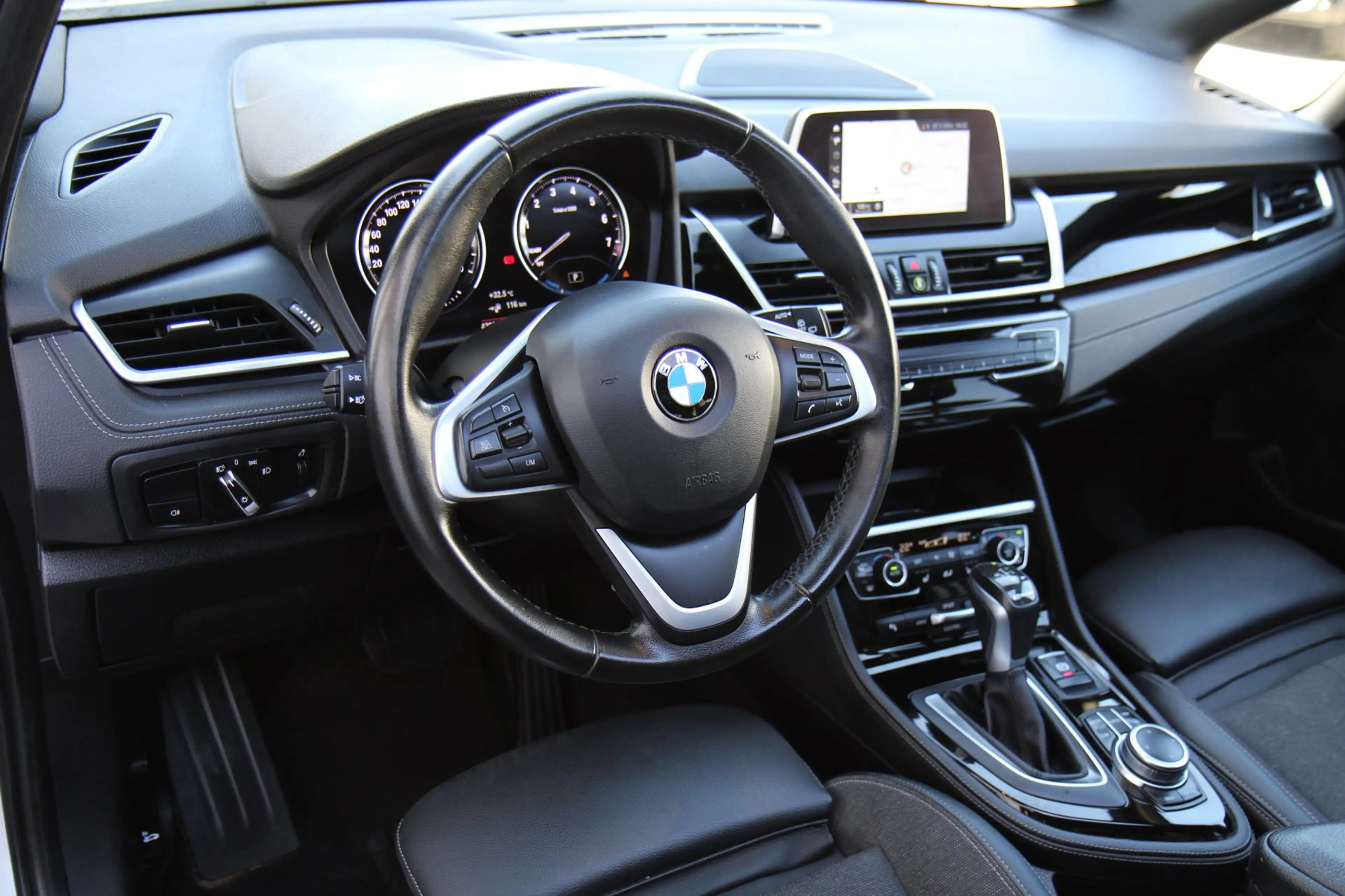 BMW 225 2-serie Active Tourer 225xe iPerformance Pano Came — photo 15