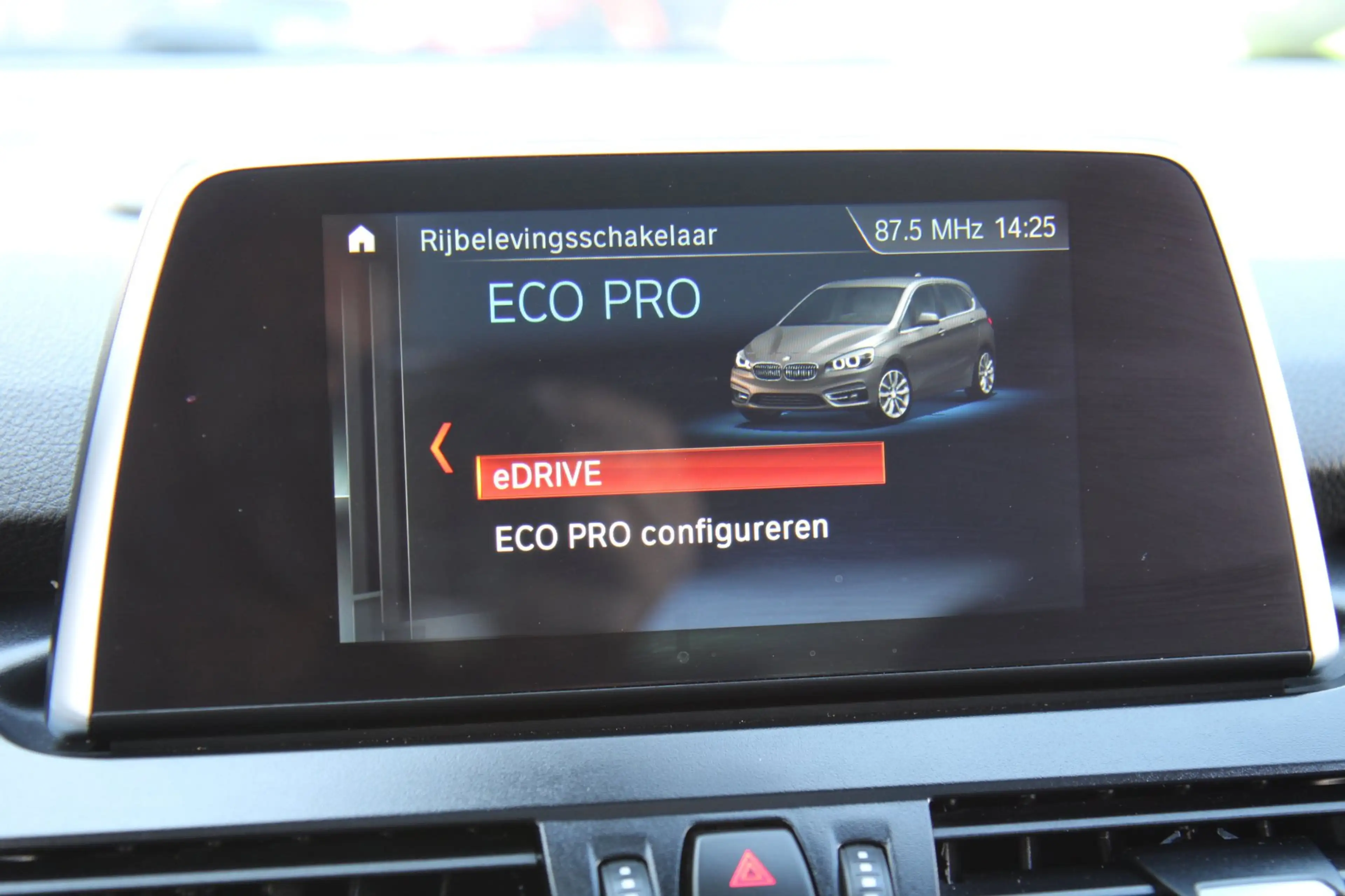 BMW 225 2-serie Active Tourer 225xe iPerformance Pano Came — photo 24