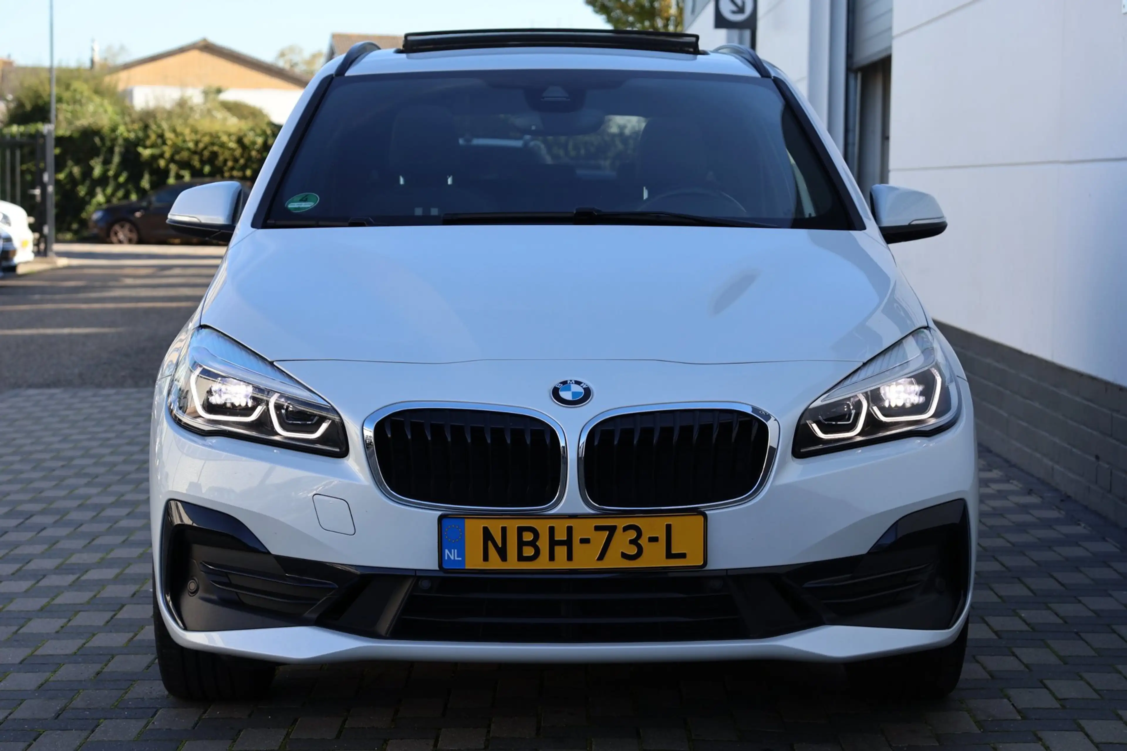 BMW 225 2-serie Active Tourer 225xe iPerformance Pano Came — photo 50