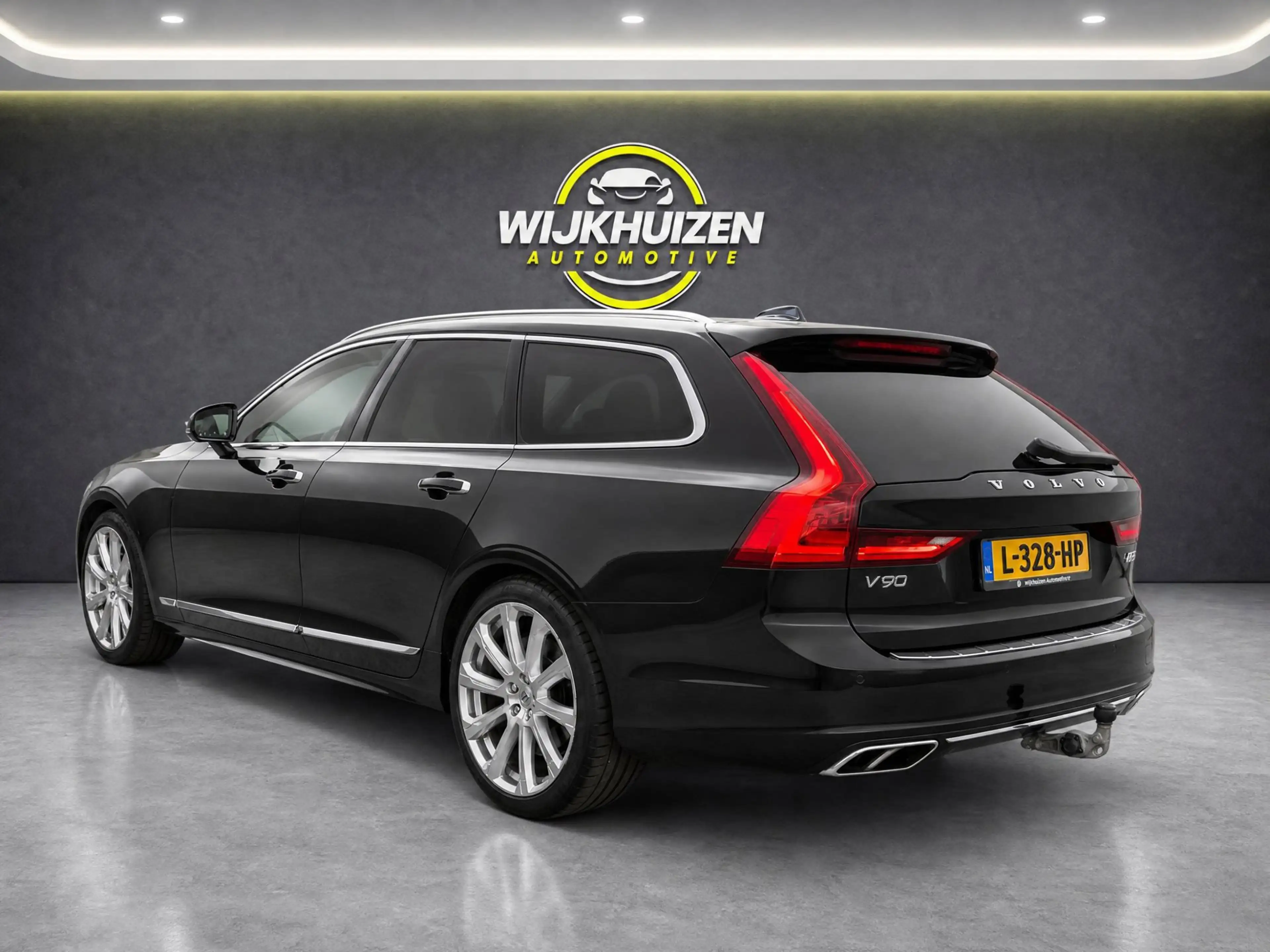 Volvo V90 2.0 T8 AWD Inscription met Panorama dak !!! Leder — photo 6