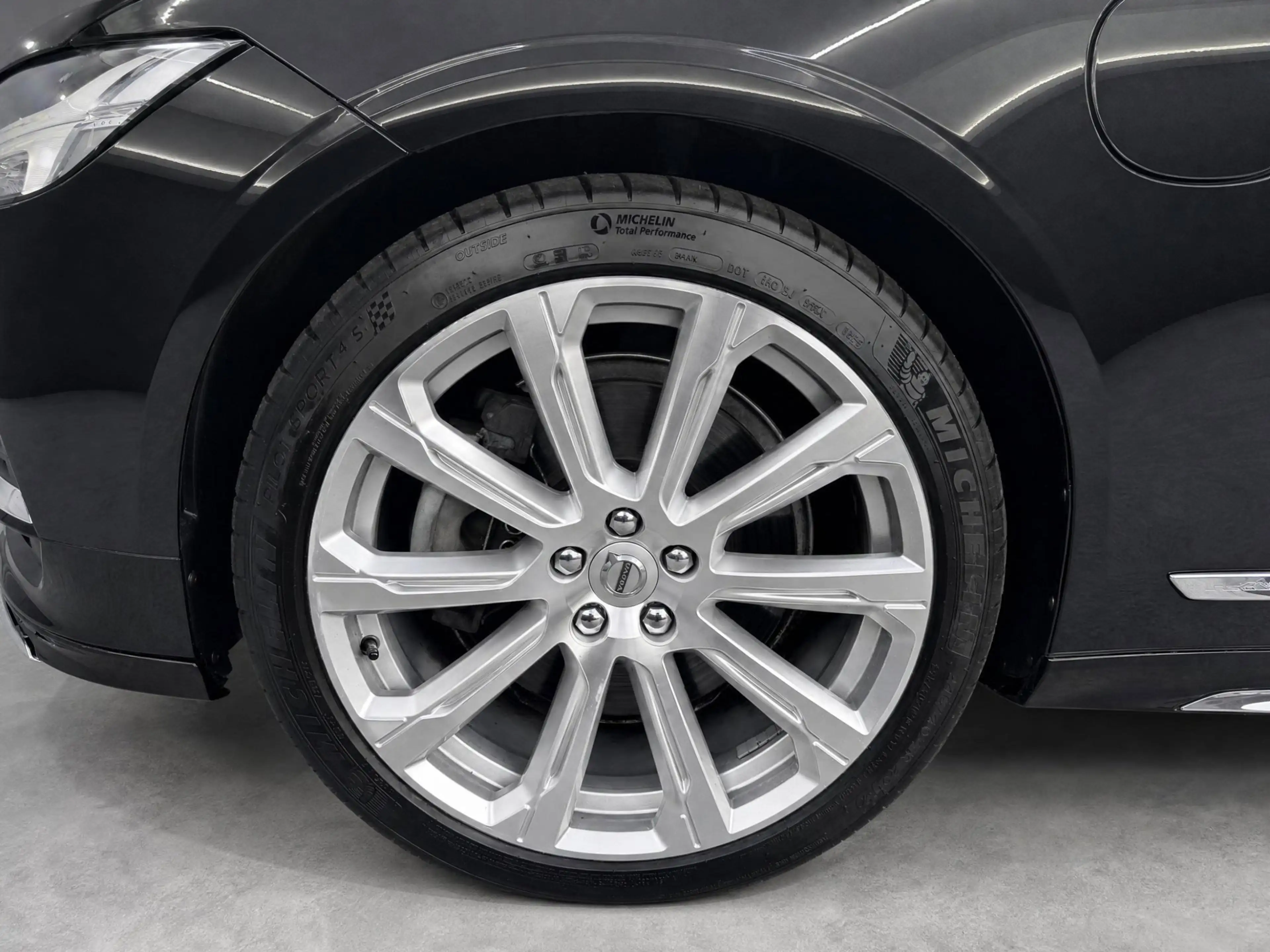 Volvo V90 2.0 T8 AWD Inscription met Panorama dak !!! Leder — photo 11