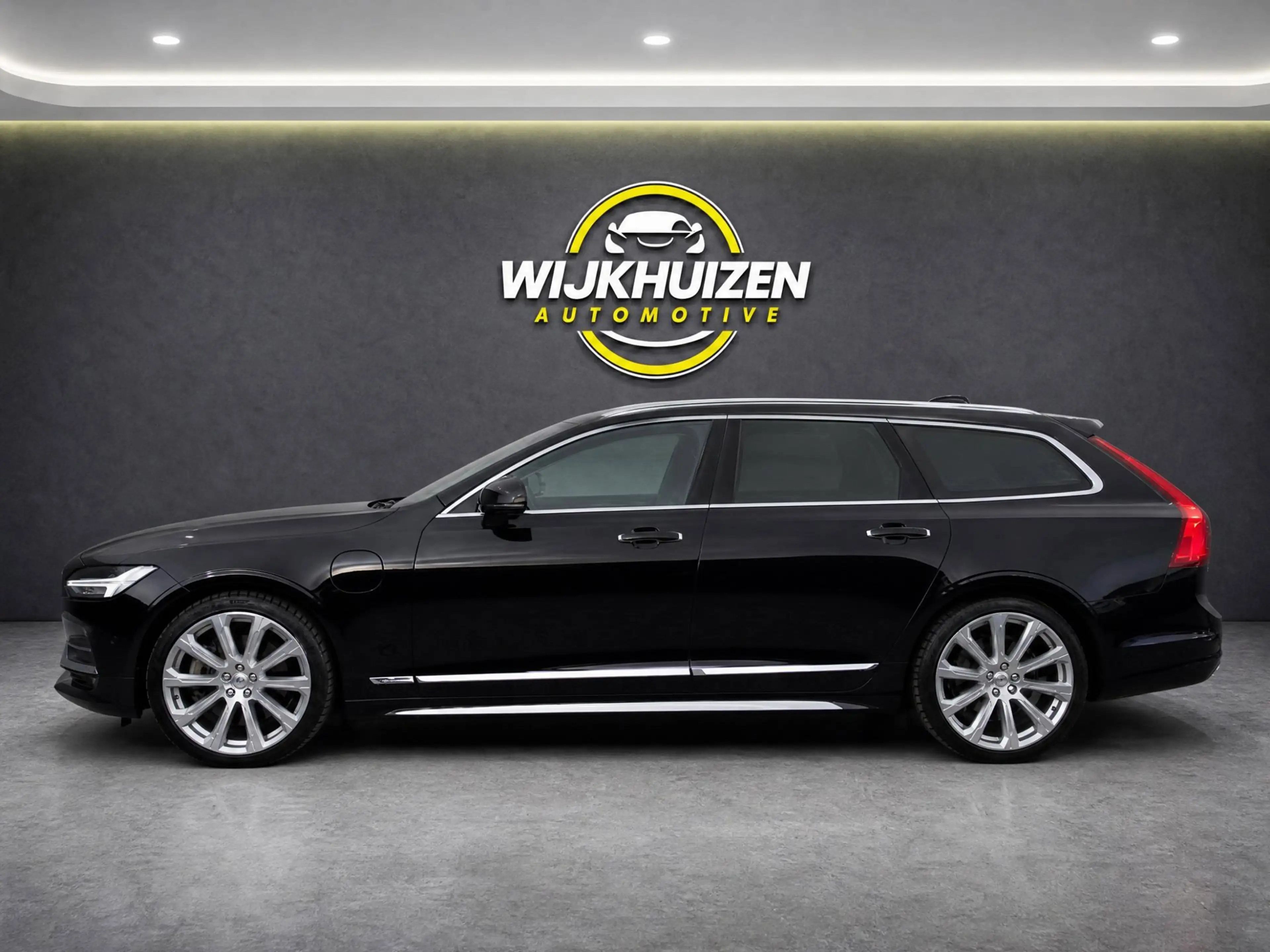 Volvo V90 2.0 T8 AWD Inscription met Panorama dak !!! Leder — photo 8