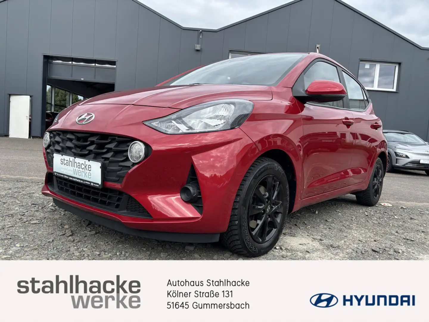 Hyundai i10 1.2 Trend Red - 1