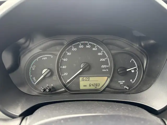 Toyota Yaris view 12