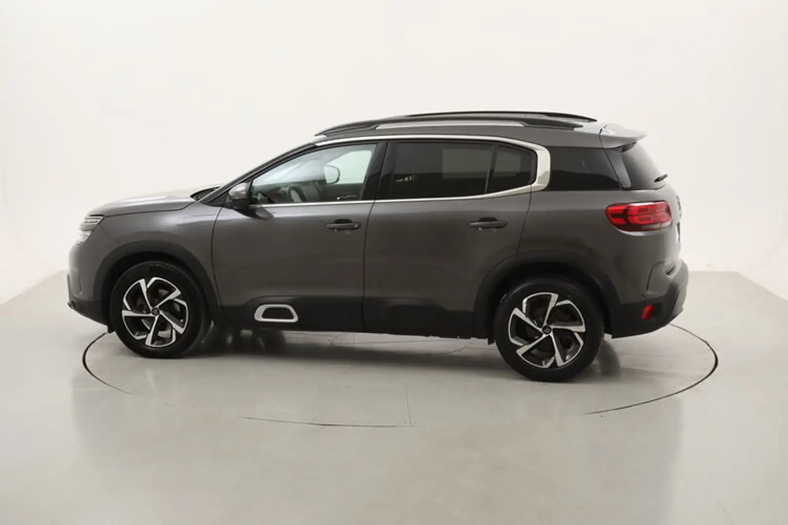 Citroen C5 Aircross Shine EAT8 1.5 Diesel 131CV Grau - 2