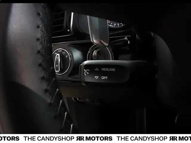 Porsche 991 911 991.2 Carrera T *BOSE*Glas_Dach*GT_Silber* Ansicht 33