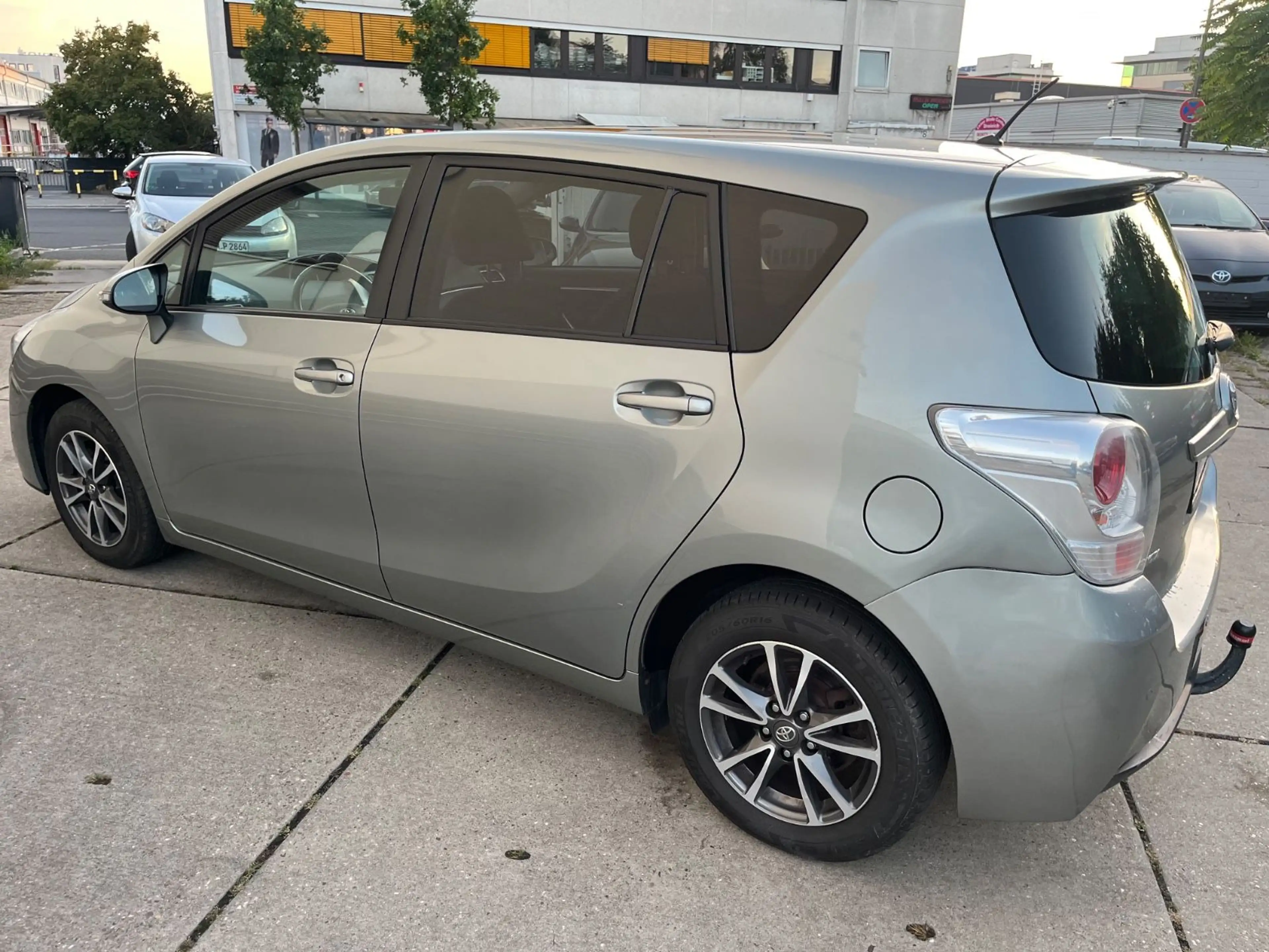 Toyota Verso Life ,7-Sitzer, tüv neu — photo 11