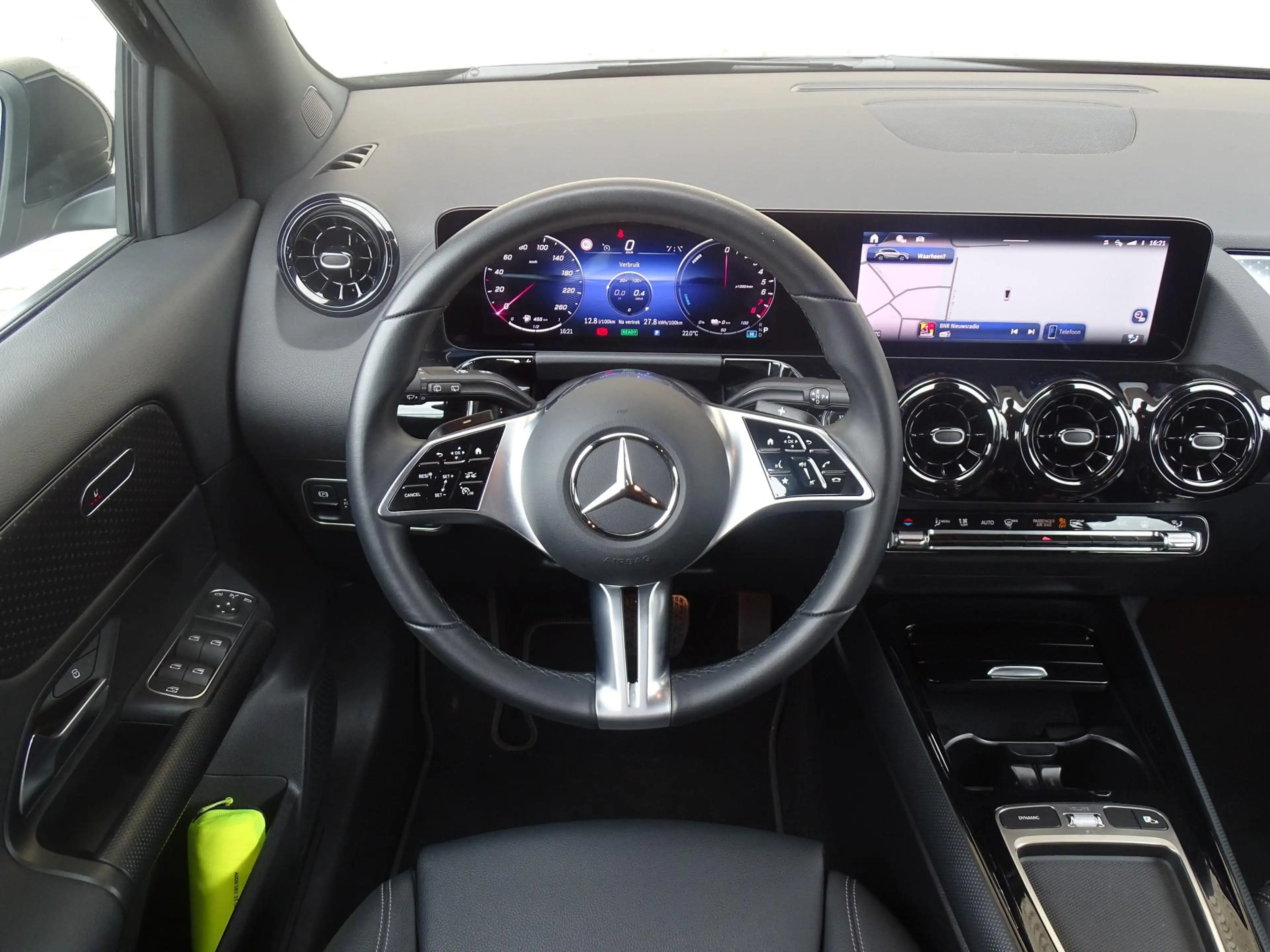 Mercedes-Benz GLA 250 e Star Edition | Trekhaak | Dode Hoek Ass. | Stoel — photo 7