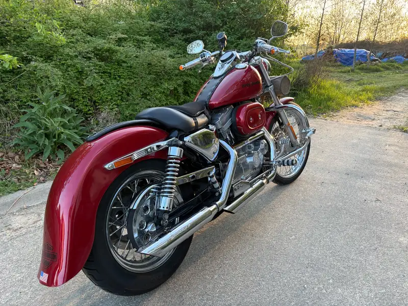 Harley-Davidson SPORTSTER XL 883