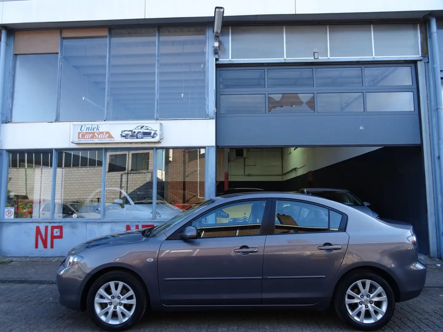 Mazda 3 1.6 S-VT Executive Grau - 2