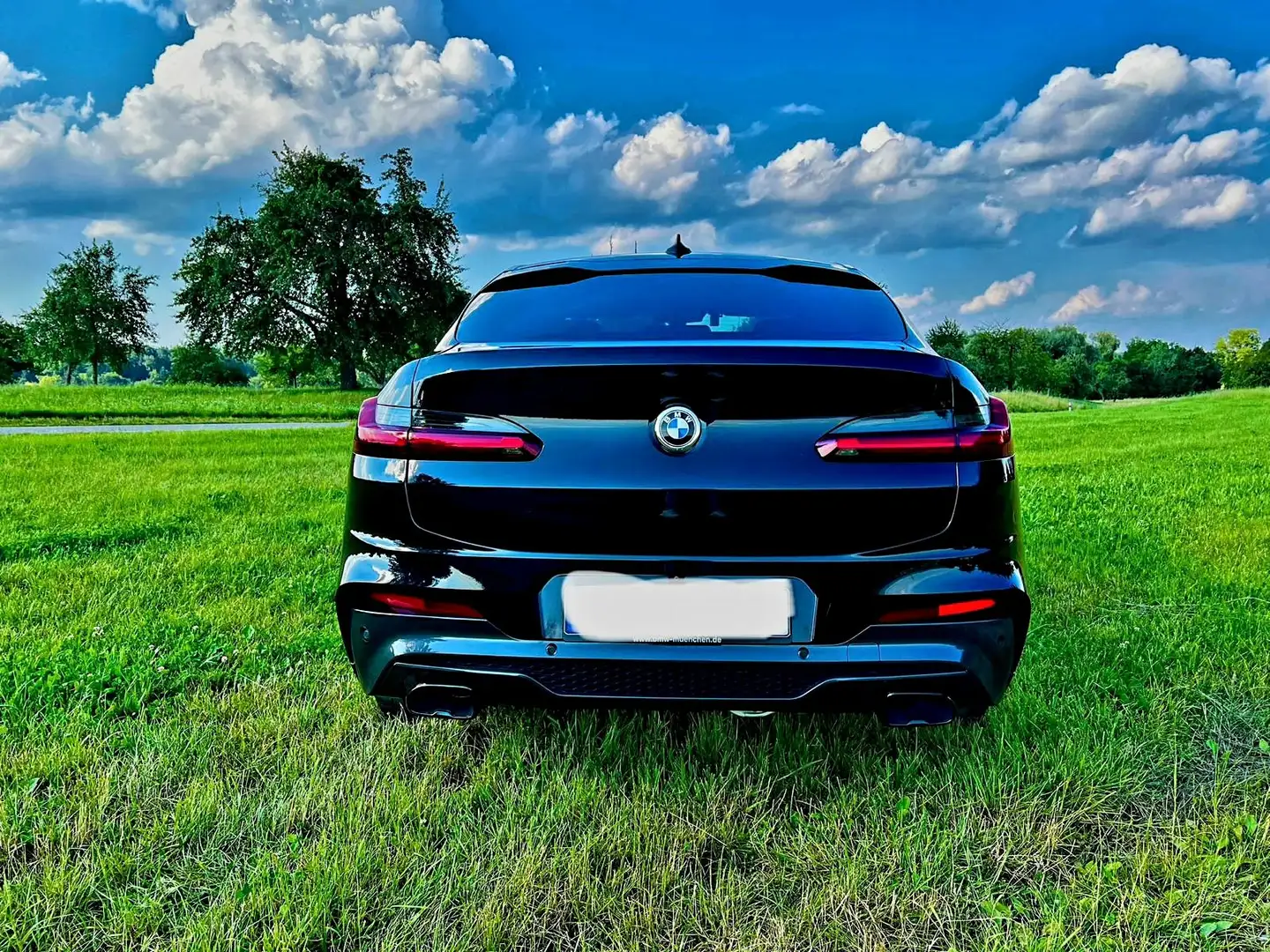BMW X4 M X4 M40i Schwarz - 2
