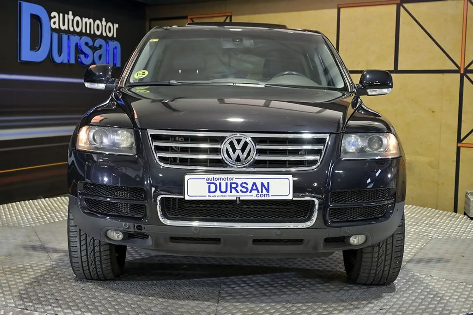 Volkswagen Touareg 5.0TDI V10 Tiptronic Negro - 2