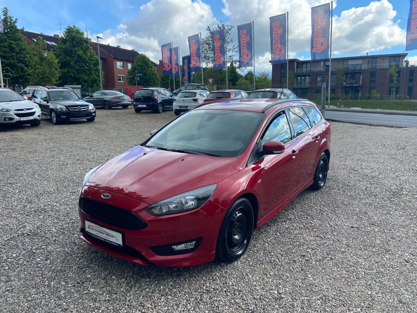 Ford Focus 1,0 EcoBoost 103kW ST-Line Turnier Rojo - 2