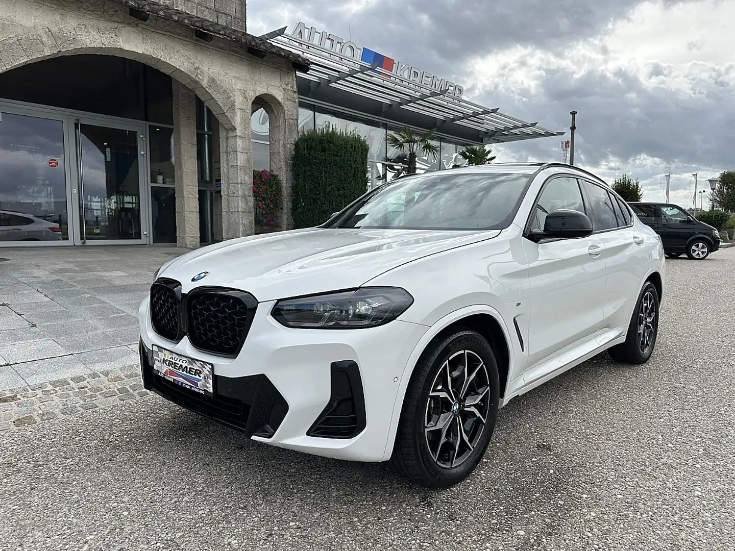 BMW X4 xDrive 30d 48 V Aut. M-PAKET/1.BESITZ/PANO/AHK/... Weiß - 2