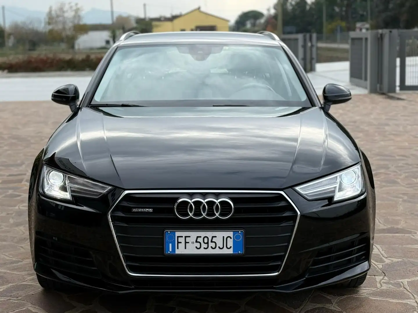 Audi A4 Avant 2.0 tdi quattro 190cv Nero - 2