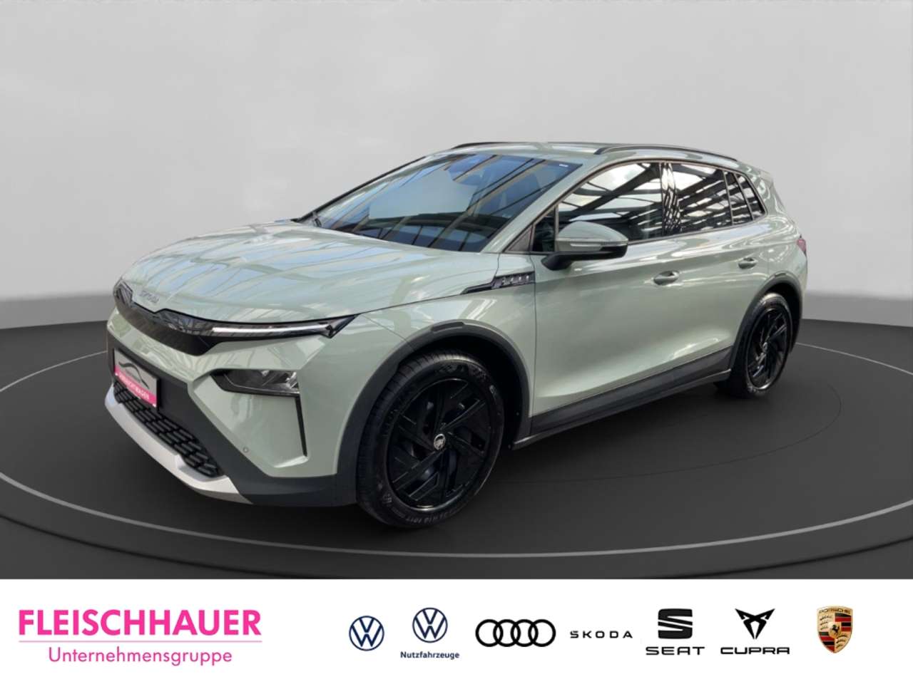 Skoda Elroq — Skoda Elroq Tour Studio 50 125 55 AHK-klappbar Navi Digitales