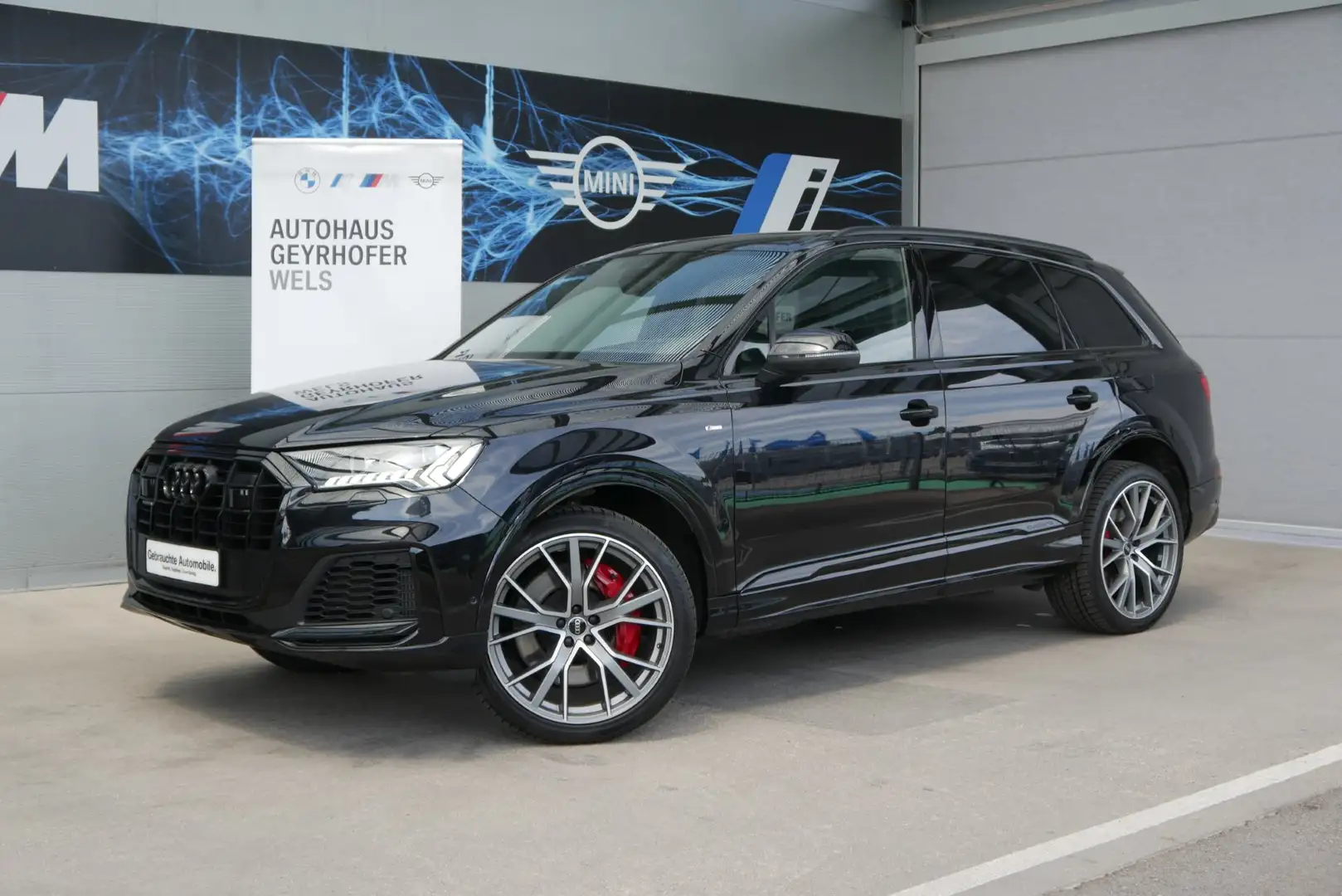 Audi QUATTRO Q7 60 TFSI e Quattro S-line Schwarz - 1