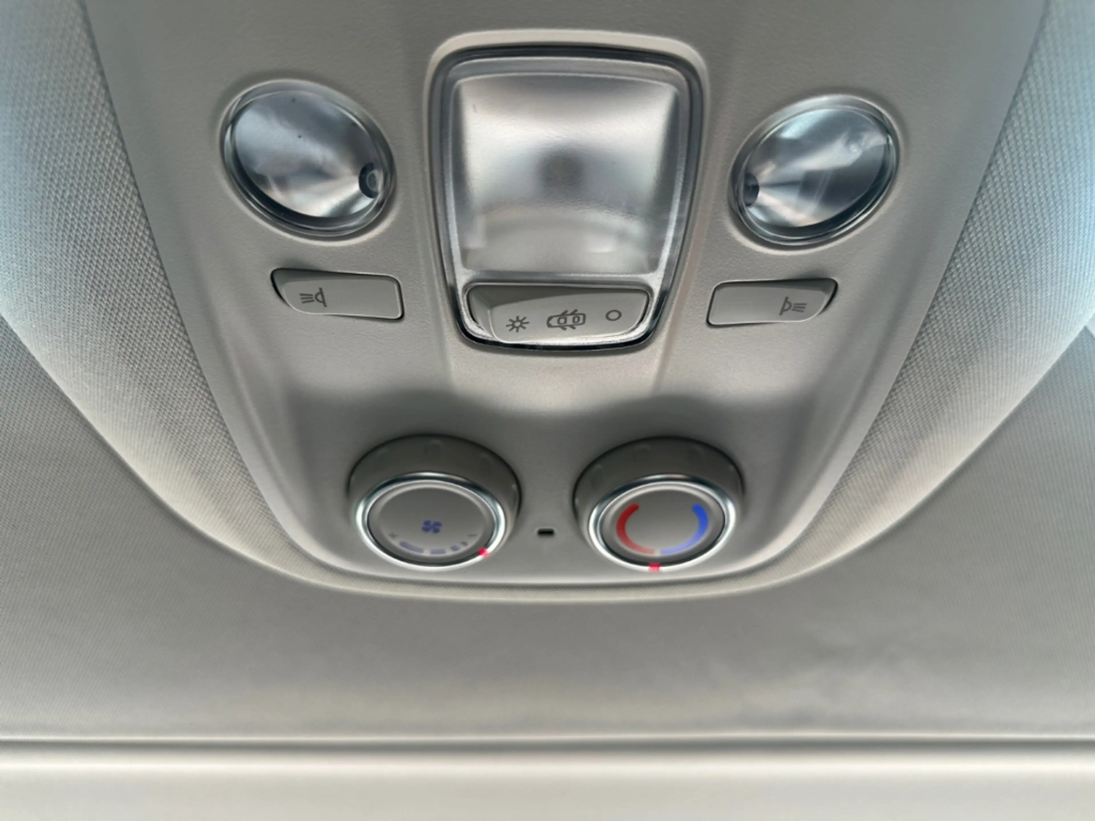 Peugeot Traveller 2.0 BlueHDi L2 Allure *ACC*HUD*CAM*SHZ* — photo 13