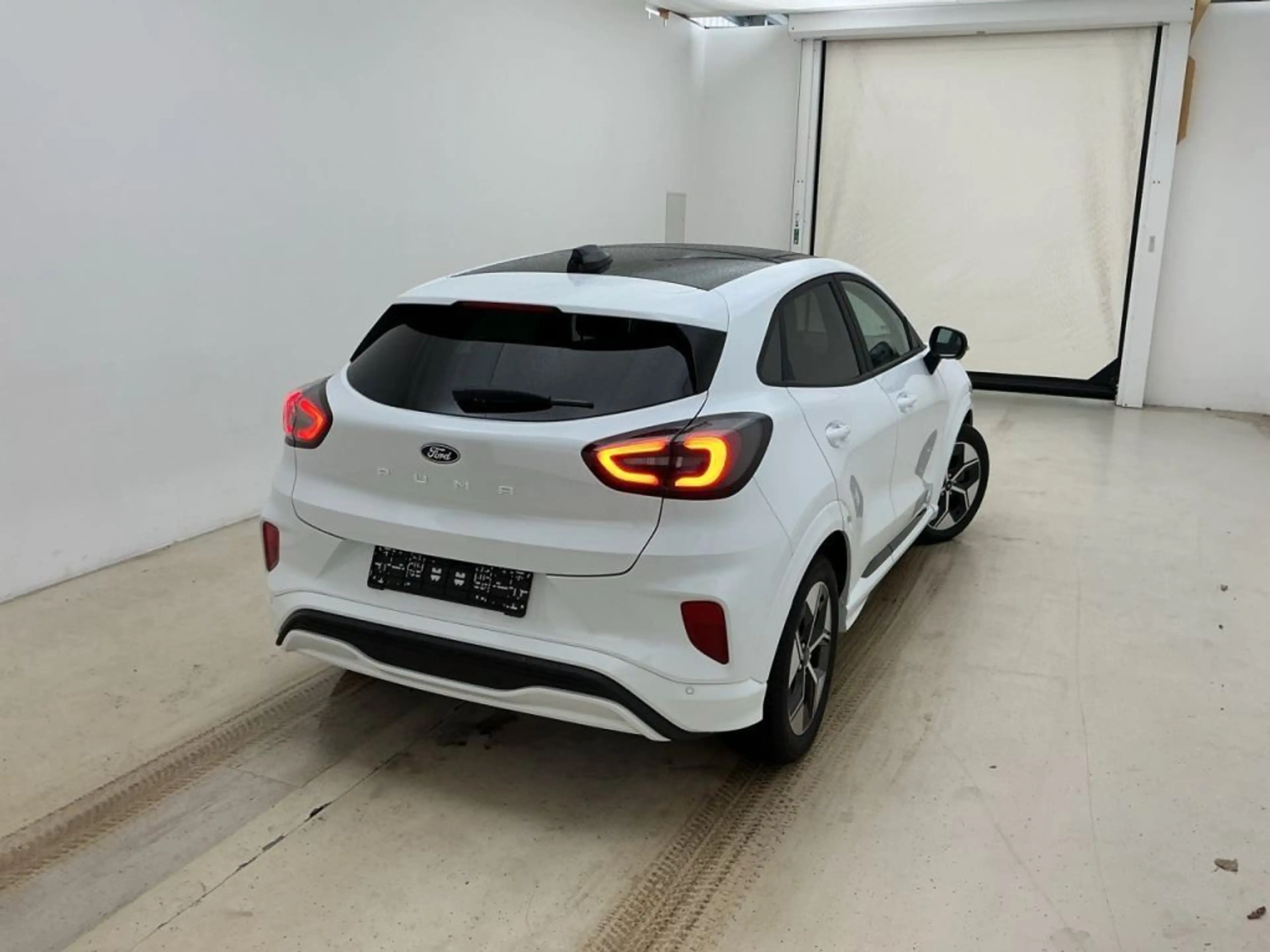 Ford Puma Gen-E 43 kWh Premium FWD |AHK|360°|TWA| — photo 3